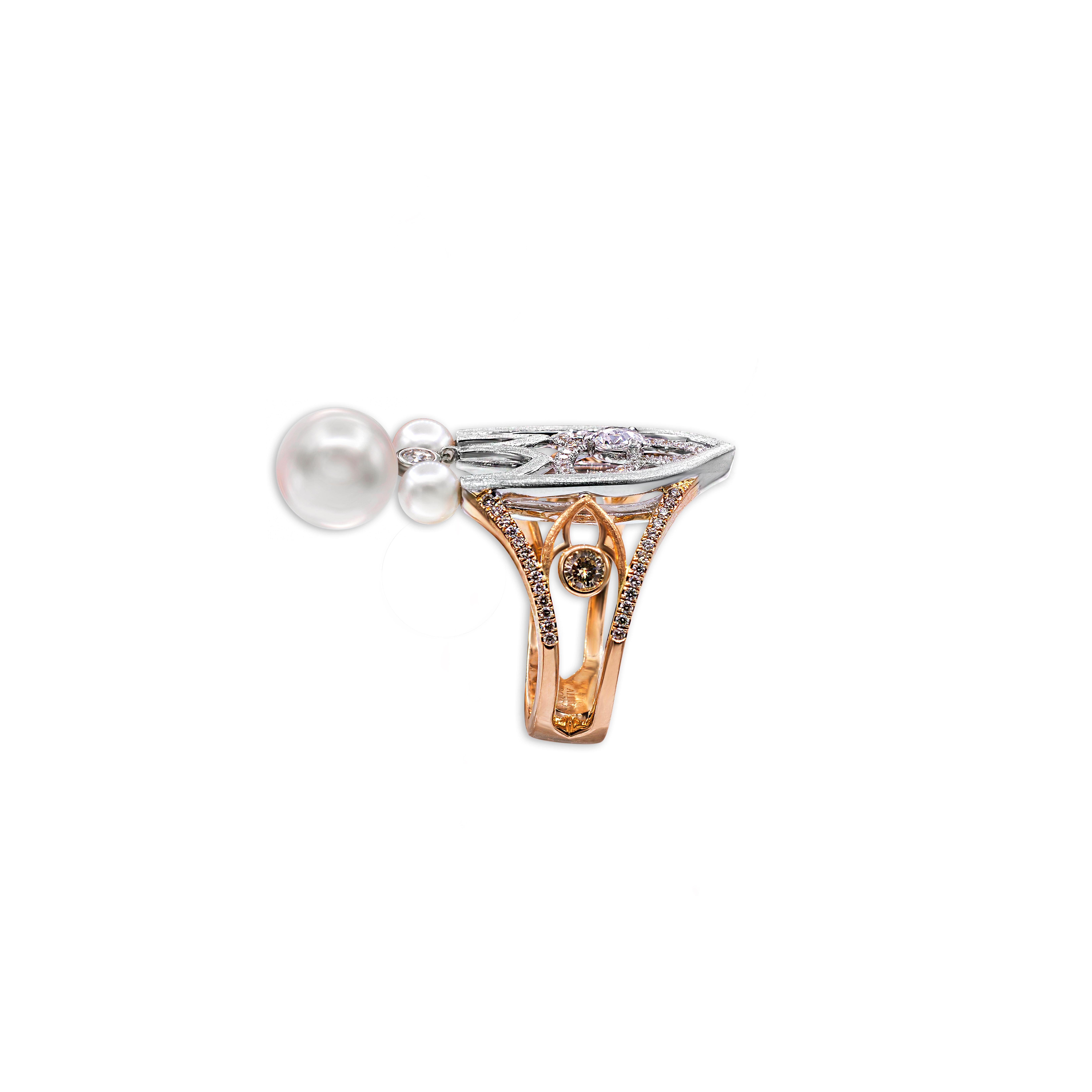 Ensemble collier, boucles d'oreilles et bague en or rose/blanc 18 carats, diamants et perles Akoya Excellent état - En vente à Bangkok, TH