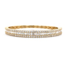 18k Round and Baguette Diamond Bangle Yellow Gold