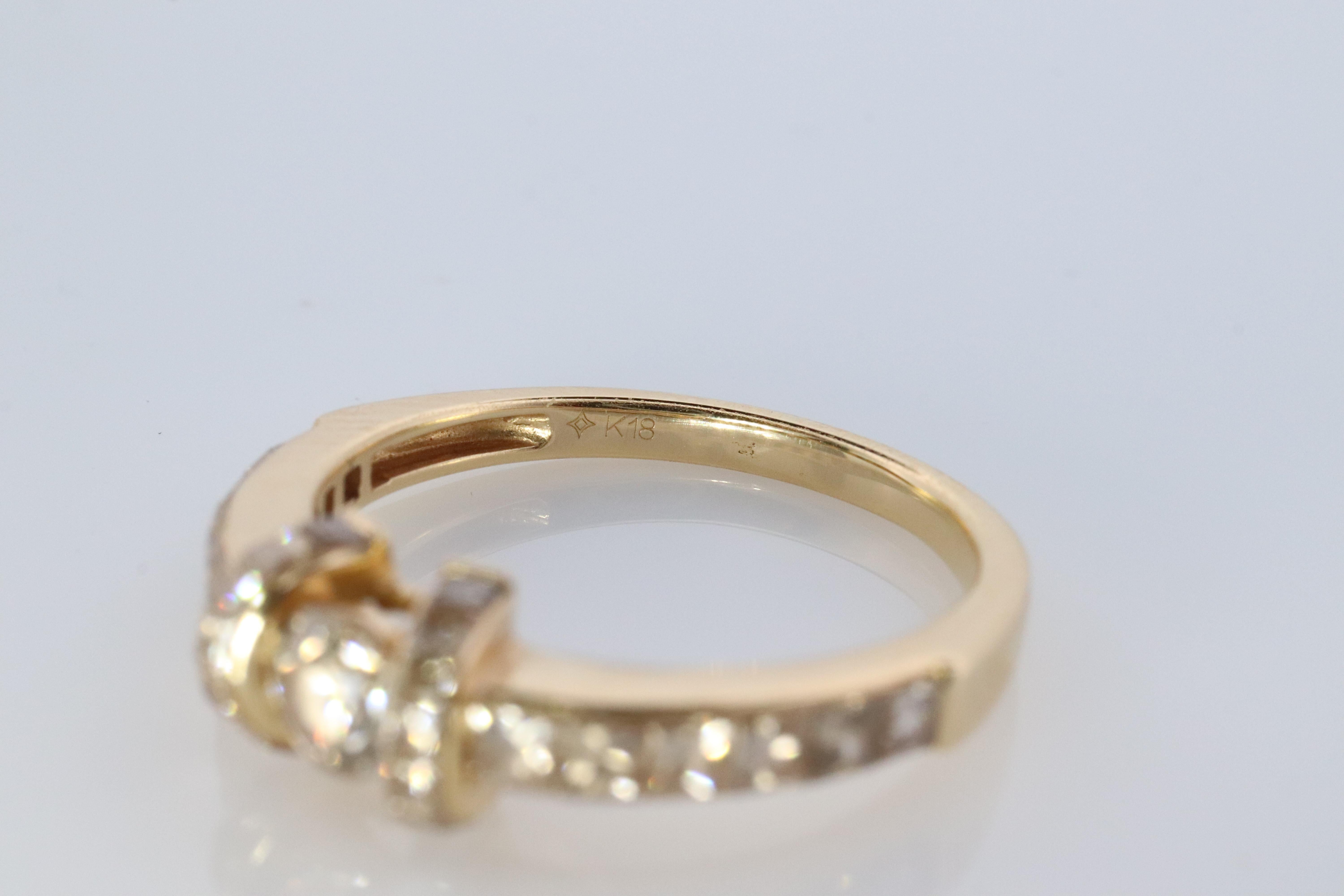 18k Round Genuine Diamond Solitaire Ring Anniversary Illusion set princess cut. For Sale 1