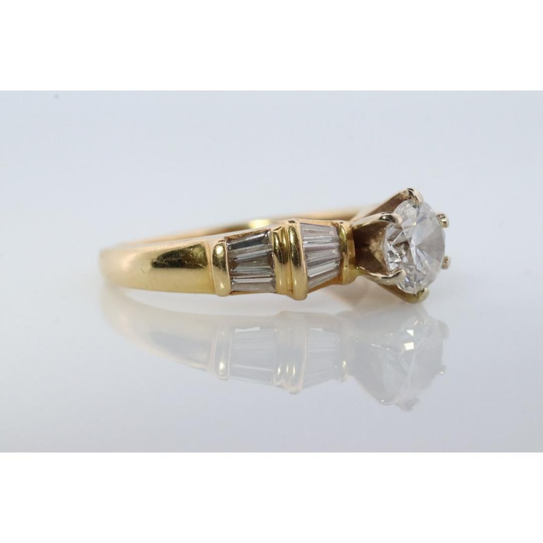 18k runder echter Diamant Solitär-Ring . Verlobungs- oder Jahrestag. Baguette Damen im Angebot
