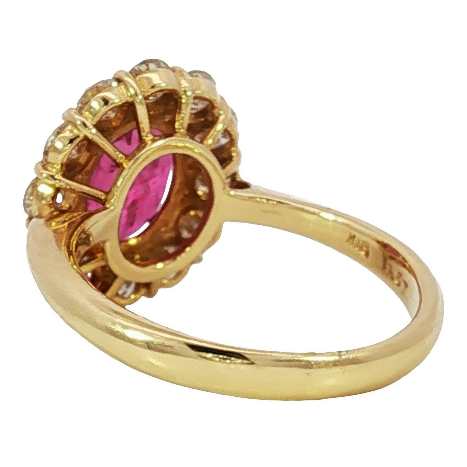 18K Bague Halo Rubis Diamant Or Jaune Taille 6 ~2.59ctw en vente 1