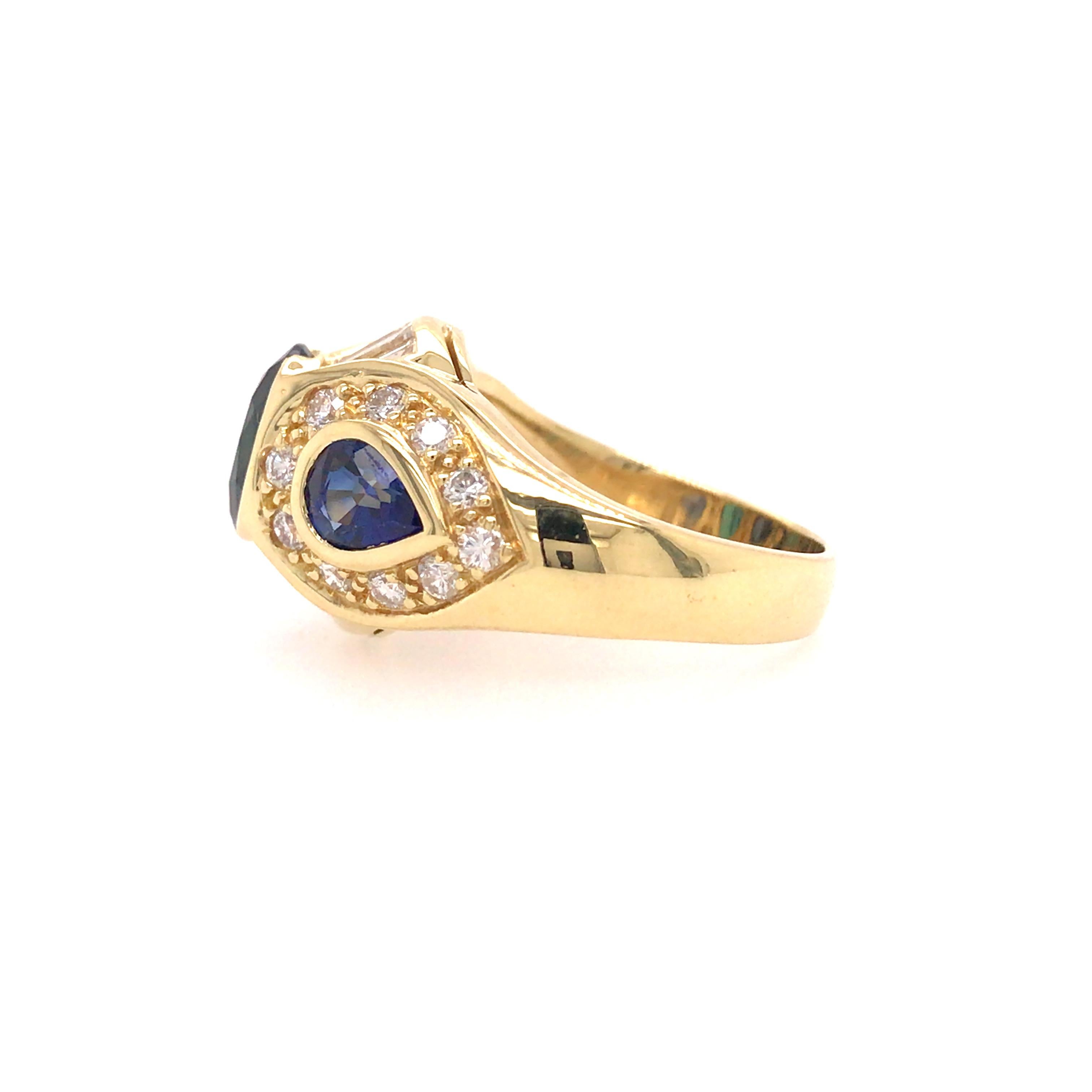 18K Sapphire and Diamond Ring Yellow Gold In Good Condition In Boca Raton, FL