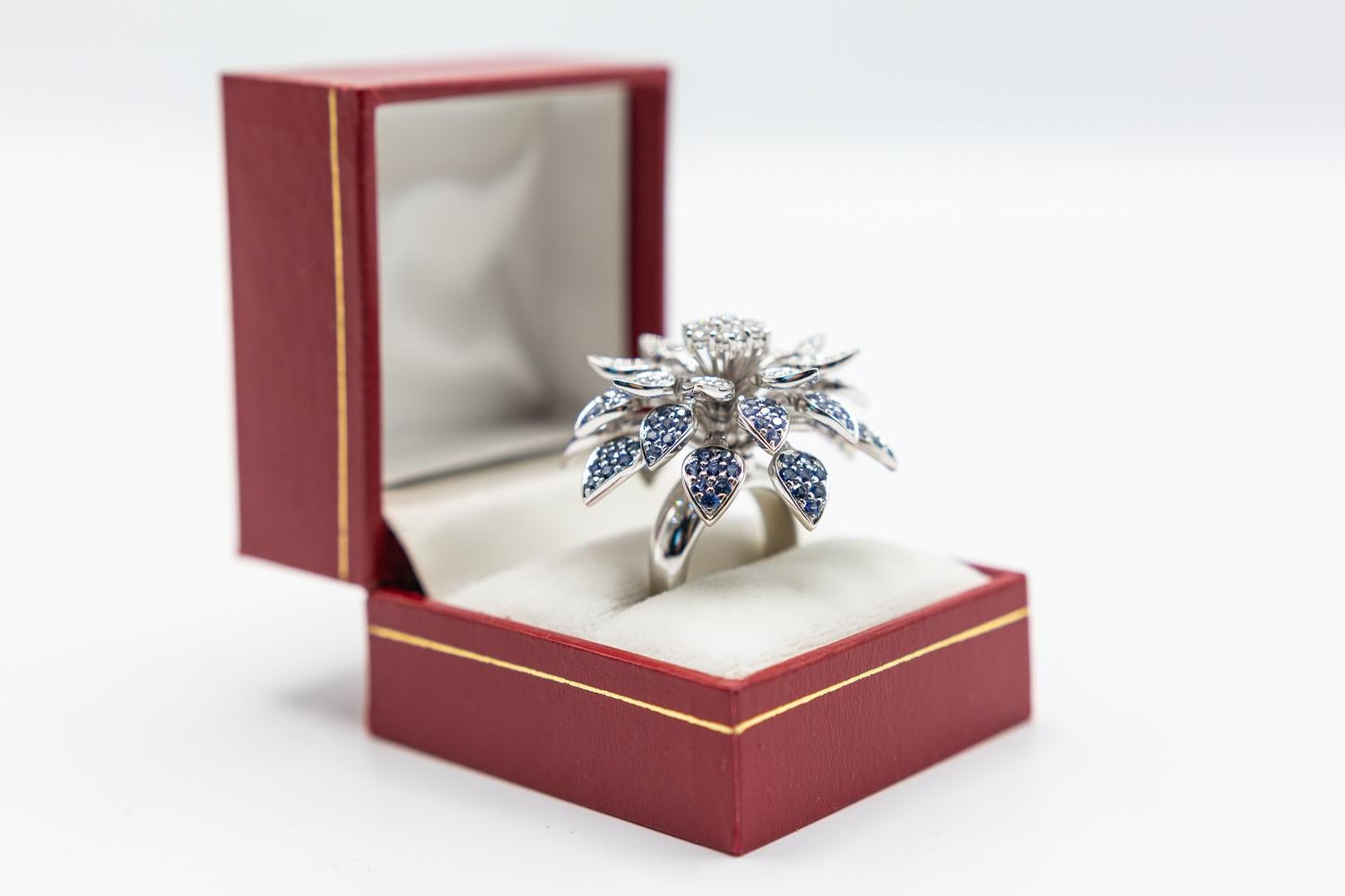 18 Karat Sapphire and Diamond Floral Mobile Ring/spinner Effy flower ring. For Sale 9