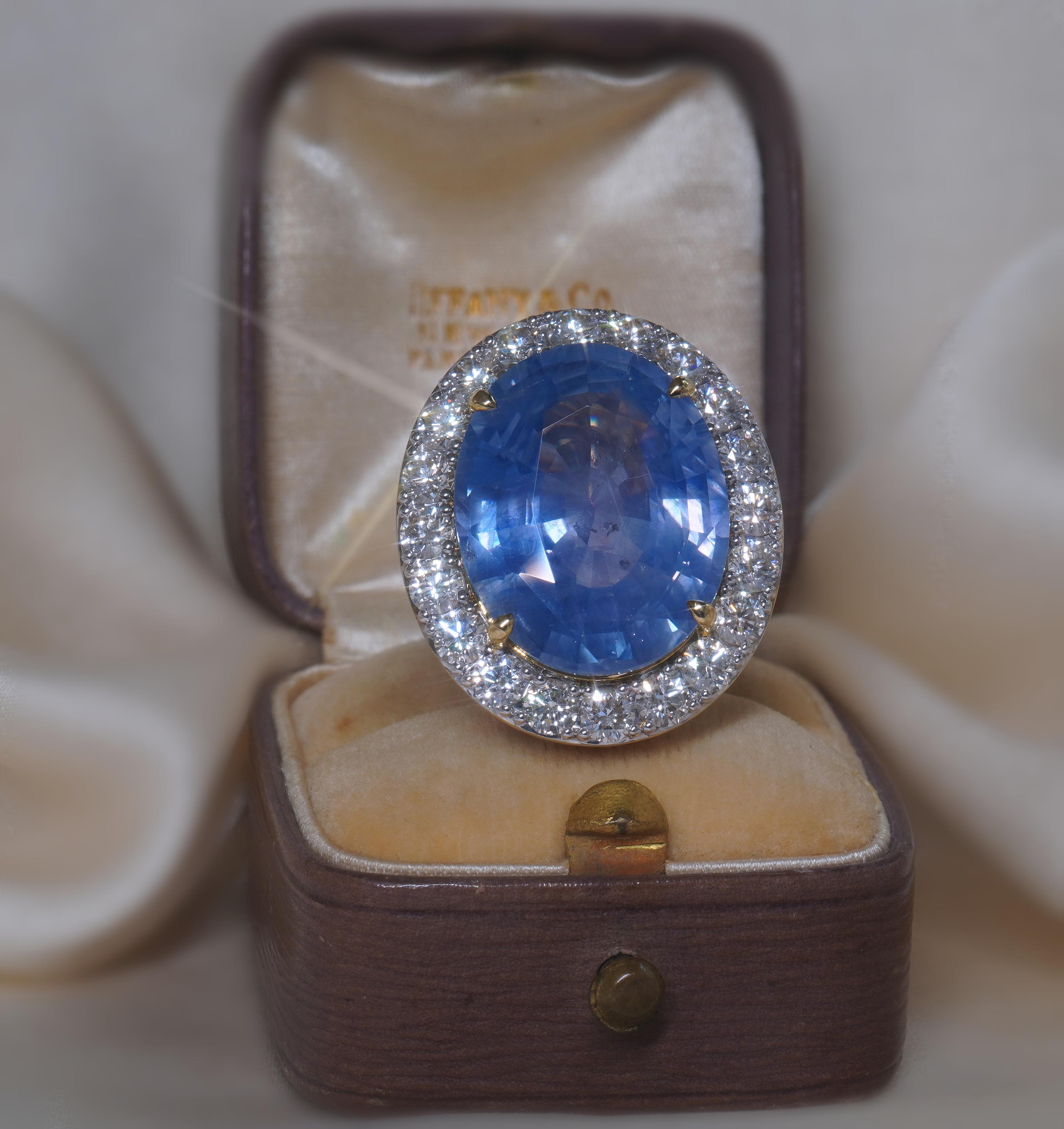 18K Sapphire Diamond Ring GIA Unheated Sri Lanka Vintage VVS Huge 21.57 Carats! For Sale 9