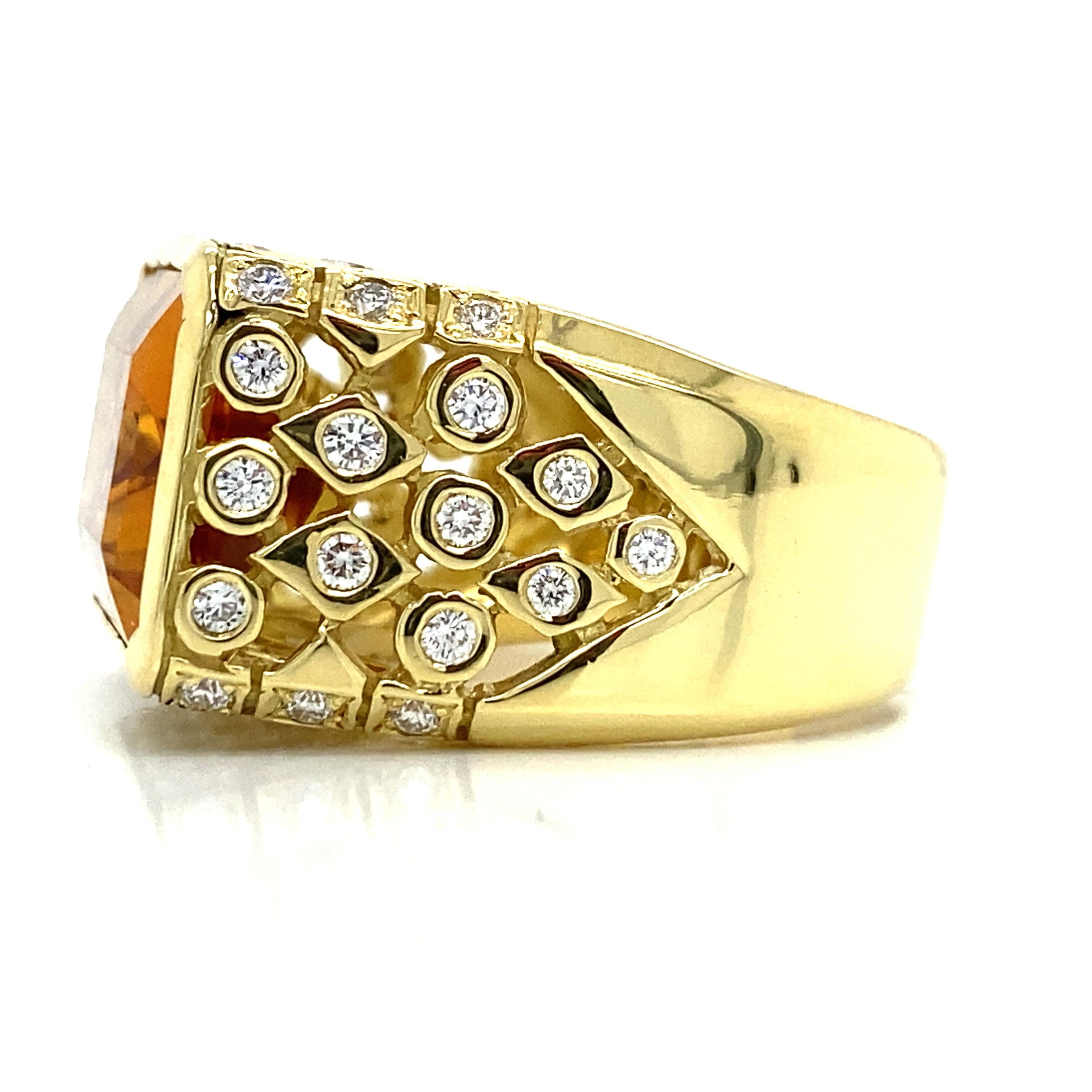 18k Seidengang Topaz Diamond Signet Ring Yellow Gold In Good Condition For Sale In Boca Raton, FL