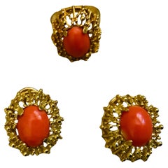 Vintage 18K Set Of Corletto Coral Earrings And Cocktail Ring