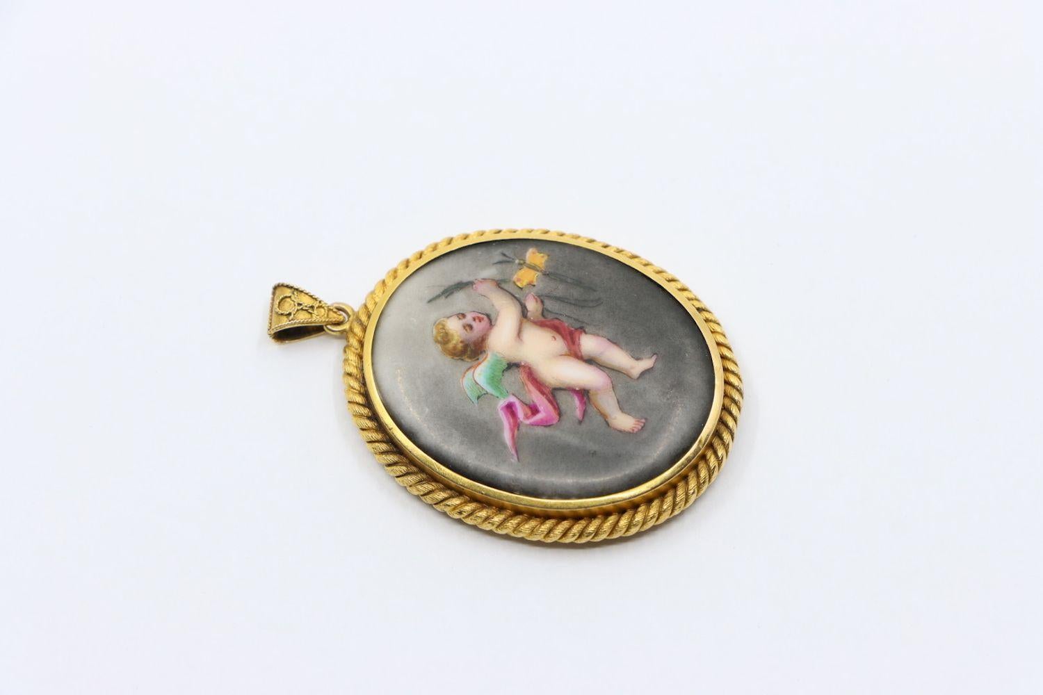Ciondolo Angelo in porcellana di Sèvres 18K in vendita 1