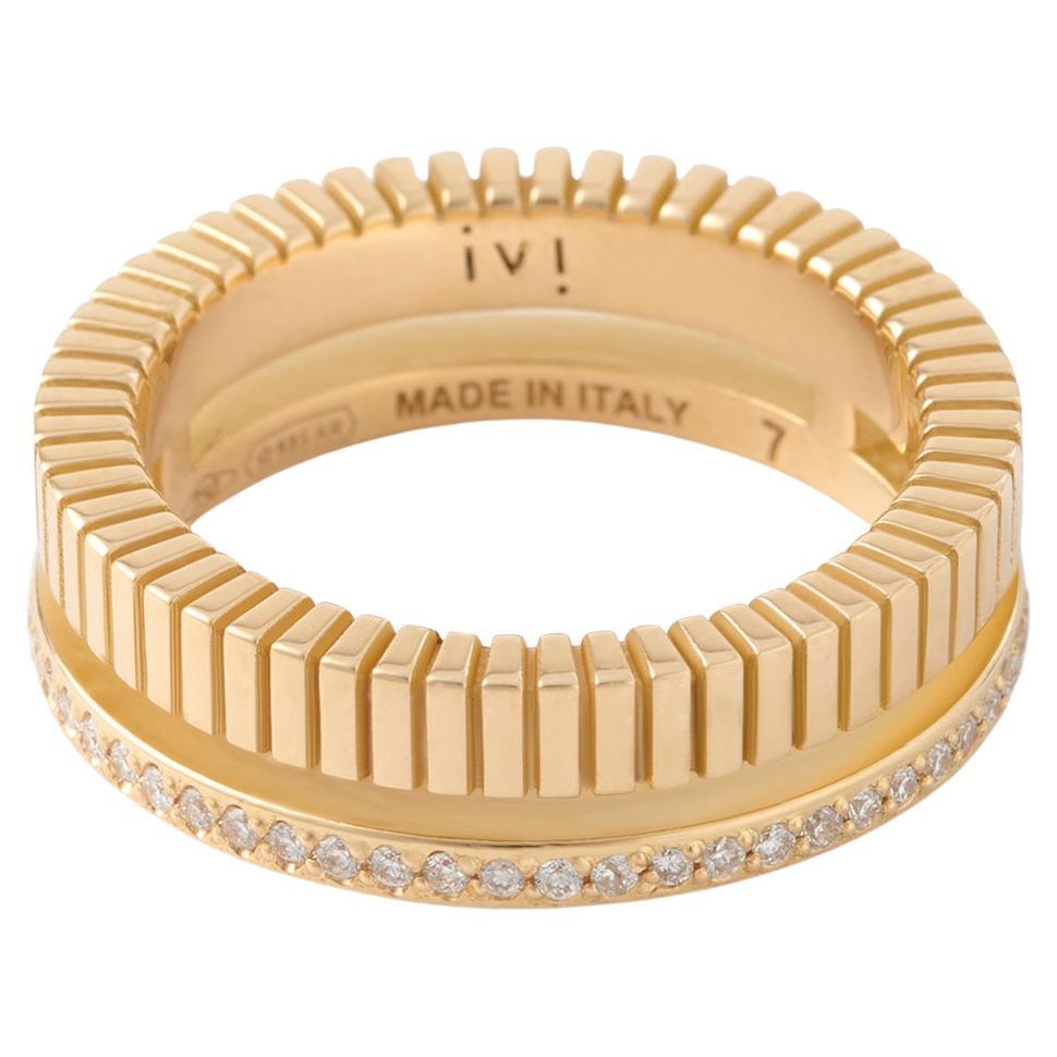 18K Gold Ring with Diamonds  - Size US 6 For Sale