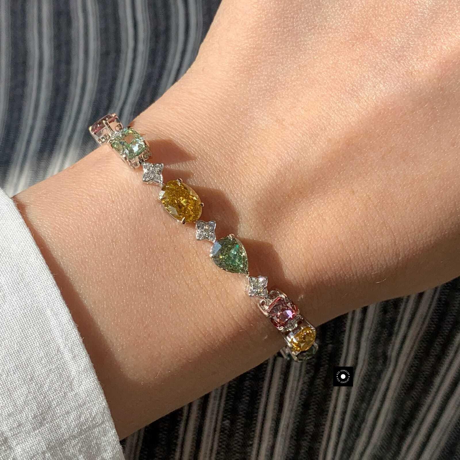 18K Solid Gold 14.40ct Natural Colored Diamond Bracelet – GIA Certified For Sale 2