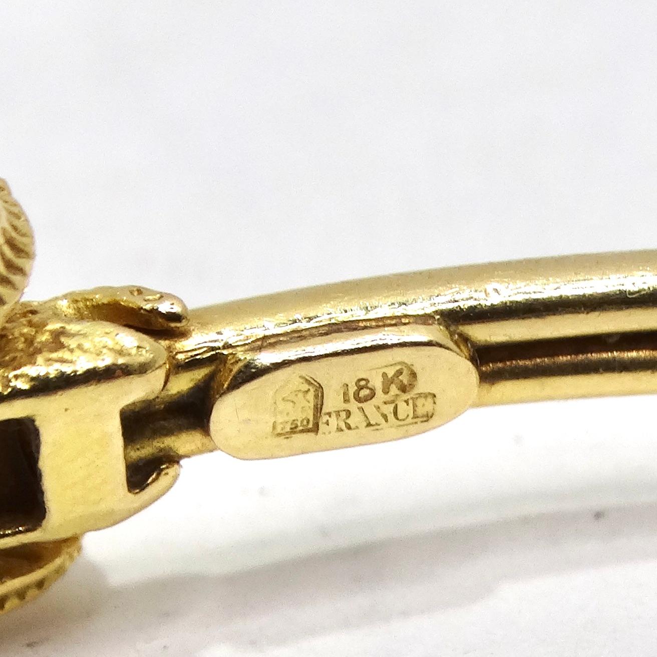 Bracelet manchette en or massif 18K des années 1960 avec tête de bélier en vente 9