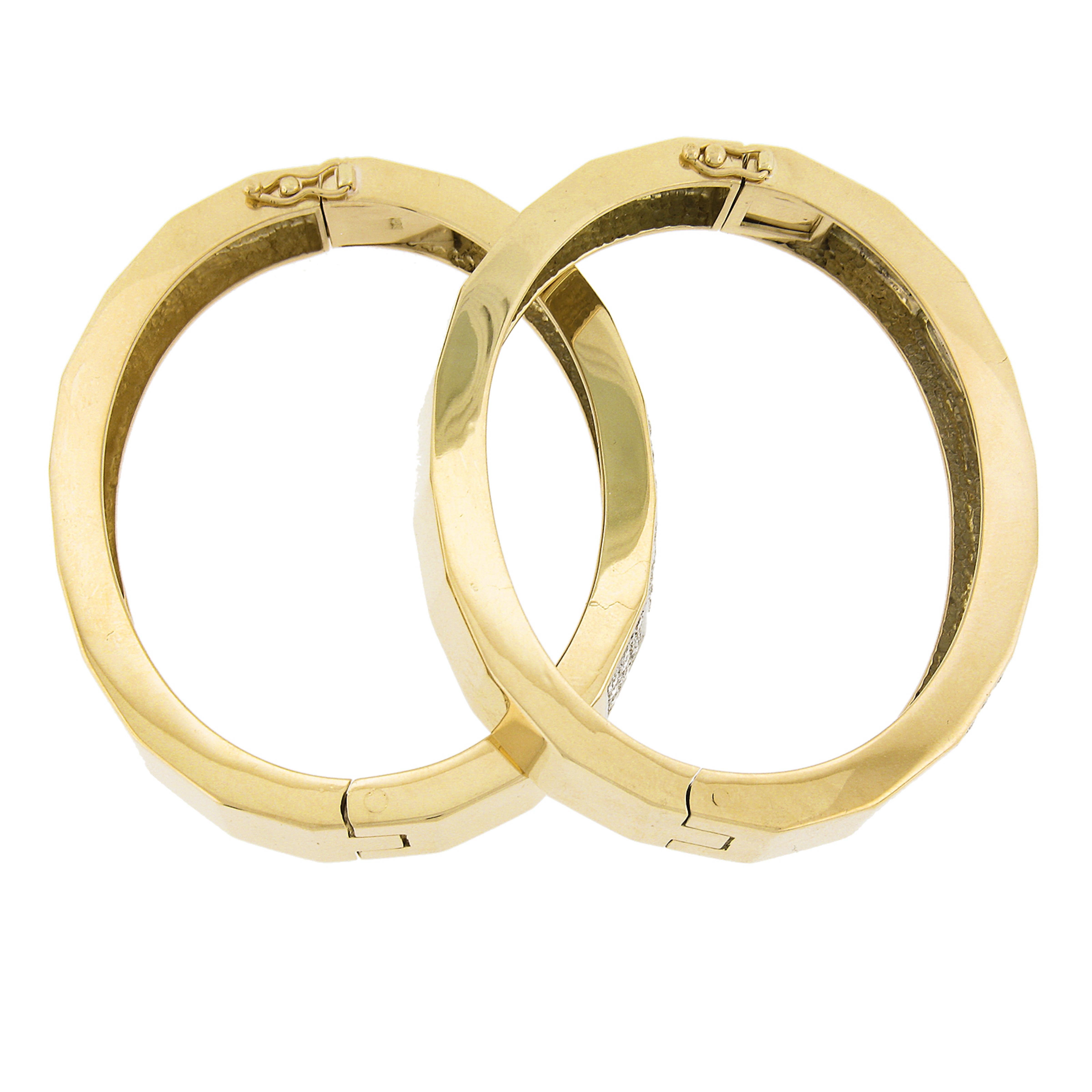 18k Solid Gold 5ct Diamond Geometric Pair 2 Hinged Open Wide Bangle Bracelets For Sale 2