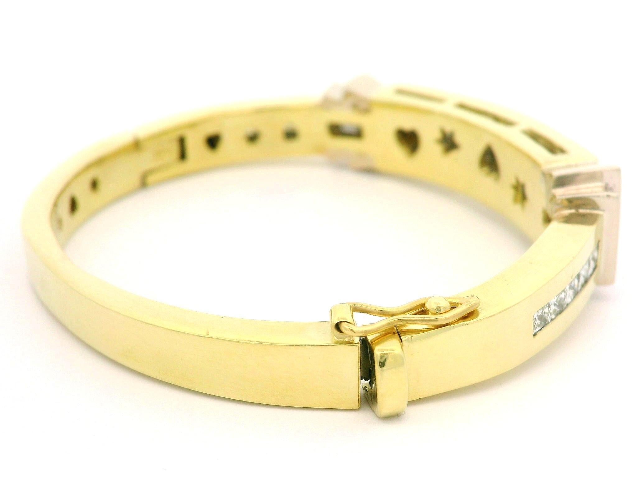 Bracelet jonc à charnières en or massif 18 carats avec diamants brillants de 6,0 carats en vente 1