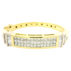 18k Solid Gold 6.0ctw Fiery Brilliant Diamond Hinged Bangle Bracelet