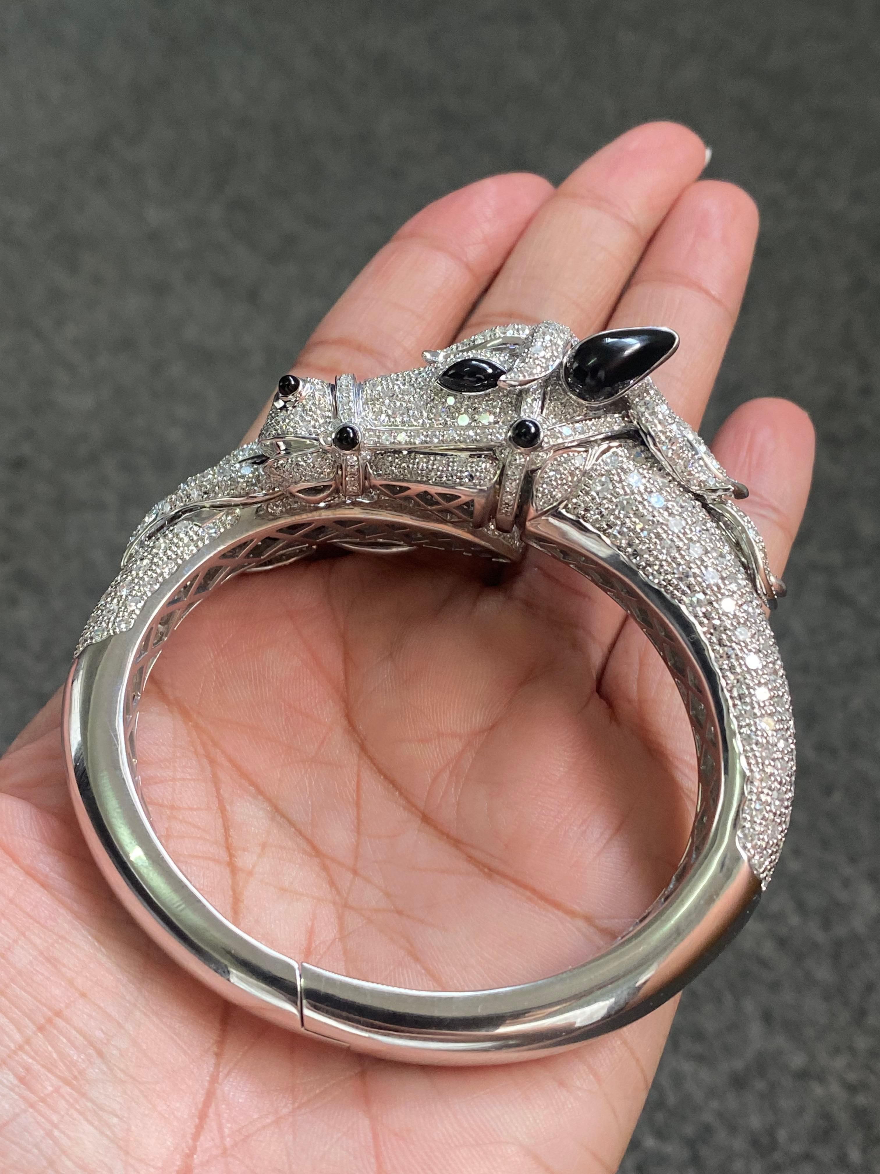 18K Solid Gold And Diamond Stallion Inspired Bangle For Sale 7
