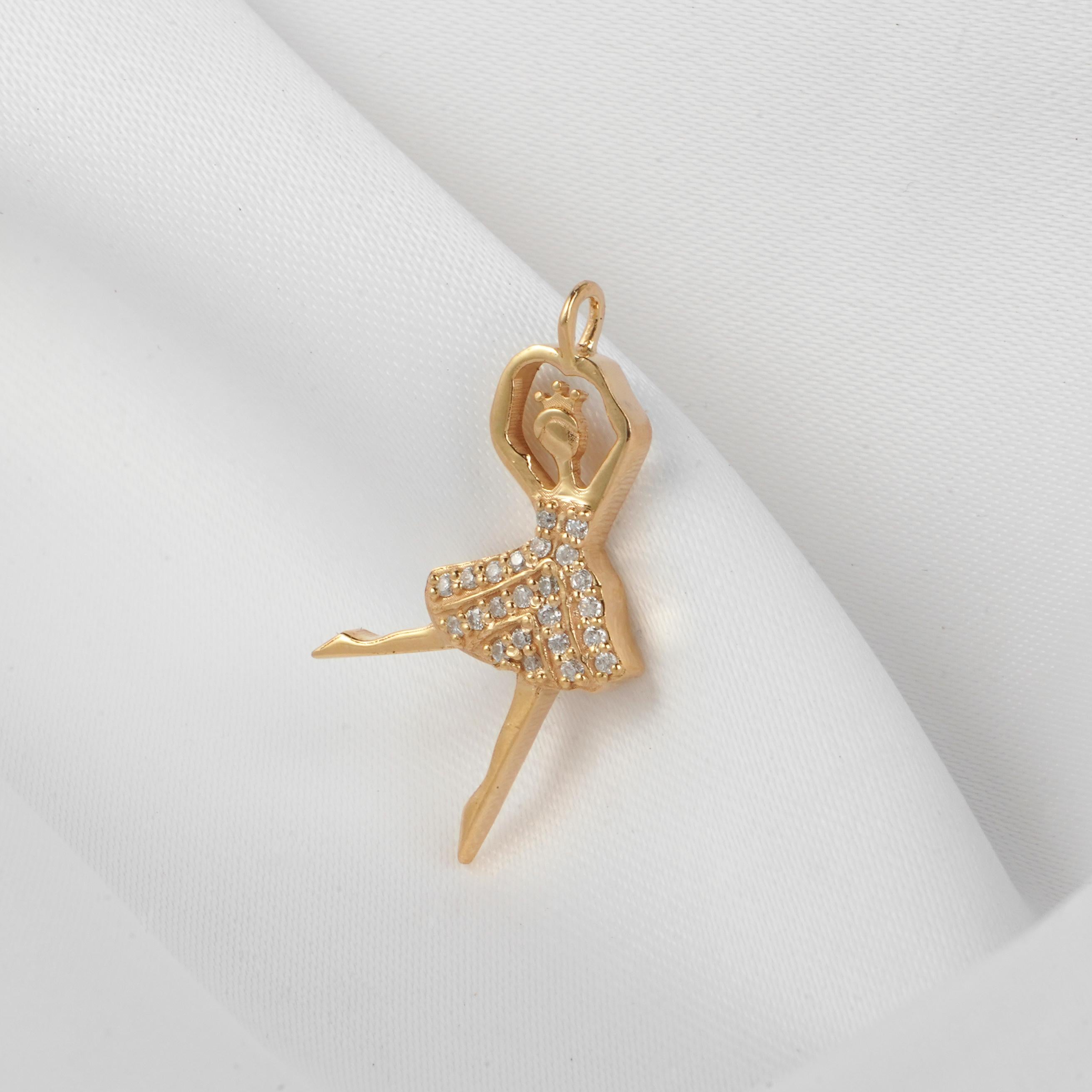 PRODUCT DETAILS:
18k Solid Gold
Stones:
Brilliant cut Moissanite 0.1 c.t (approx)
Made entirely by hand using ethically sourced stones and reclaimed metals that have been melted down and given new life.

