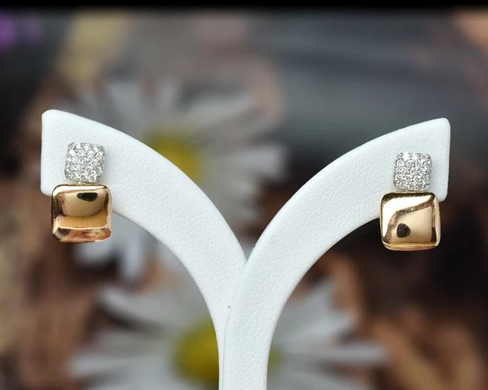 Gold Diamond Stud Earrings  Dainty Drop Stud Earring  Minimalist Stud Earring  Solid Shiny 18k Gold Earring  Designer Earrings

These Elegant Stud Earrings are made of solid 18k gold featuring shiny brilliant cut natural diamonds pave set by master