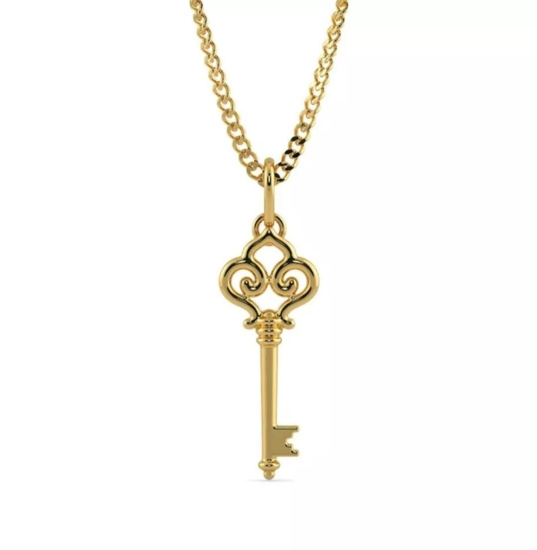 Pendentif en or massif 18K avec breloque en forme de clé pendentif en or Minimalist Necklaces en vente 1