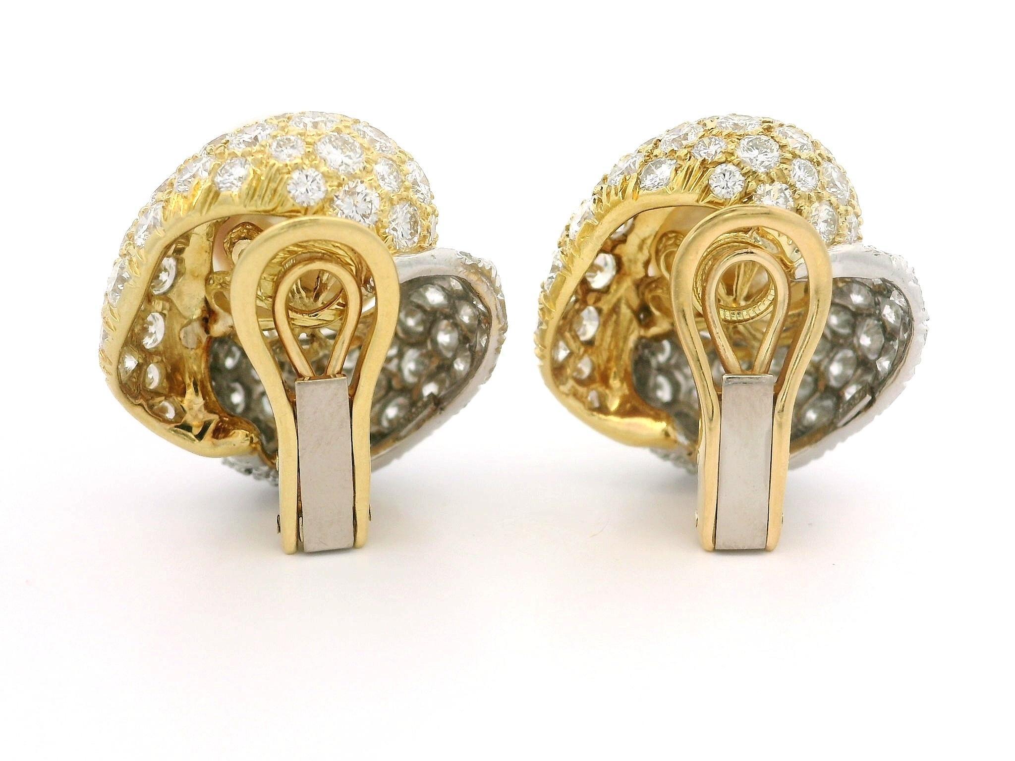 18k Massivgold Hochwertige 12,8 mm Südseeperle 8ctw Diamant-Ohrringe mit Deckel im Angebot 5