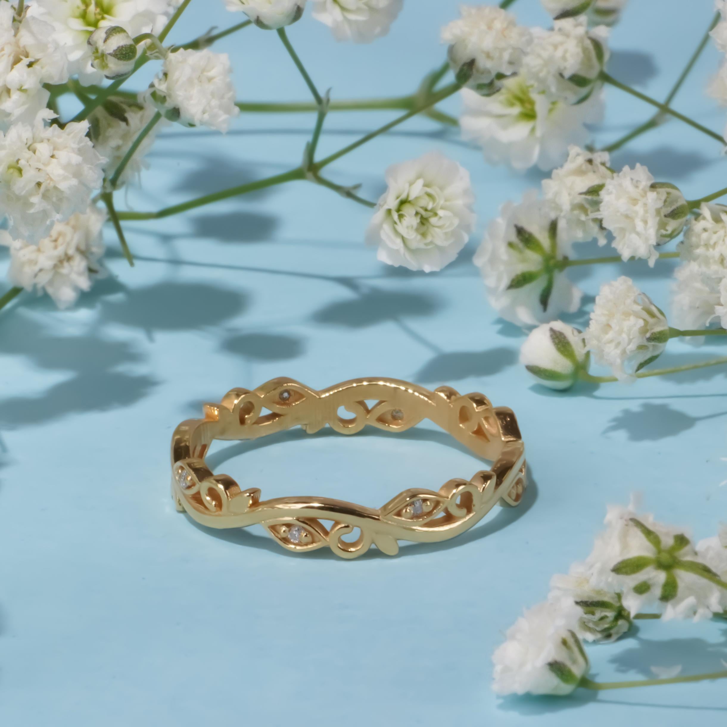 18k Solid Gold lausanne ring In New Condition For Sale In Den Haag, NL