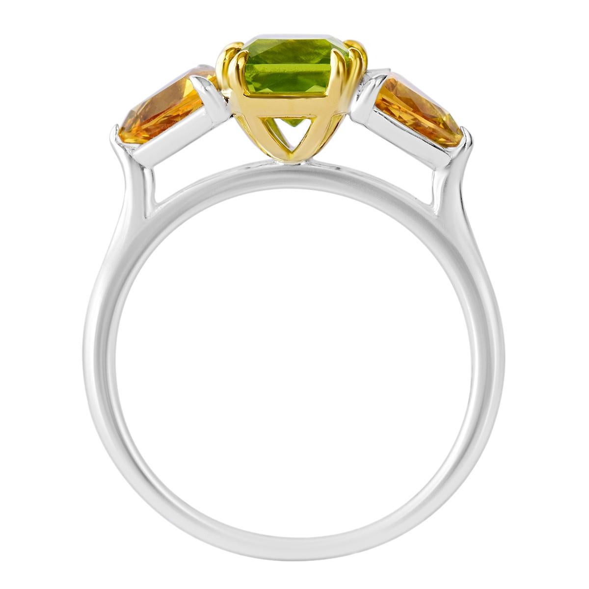 18K Solid Gold Natural Asscher Cut Peridot and Trilliant Citrine Solid Gold Ring For Sale 5