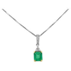 18k Solid Gold Natural Colombian Emerald and 3 Round Diamonds on Top Pendant