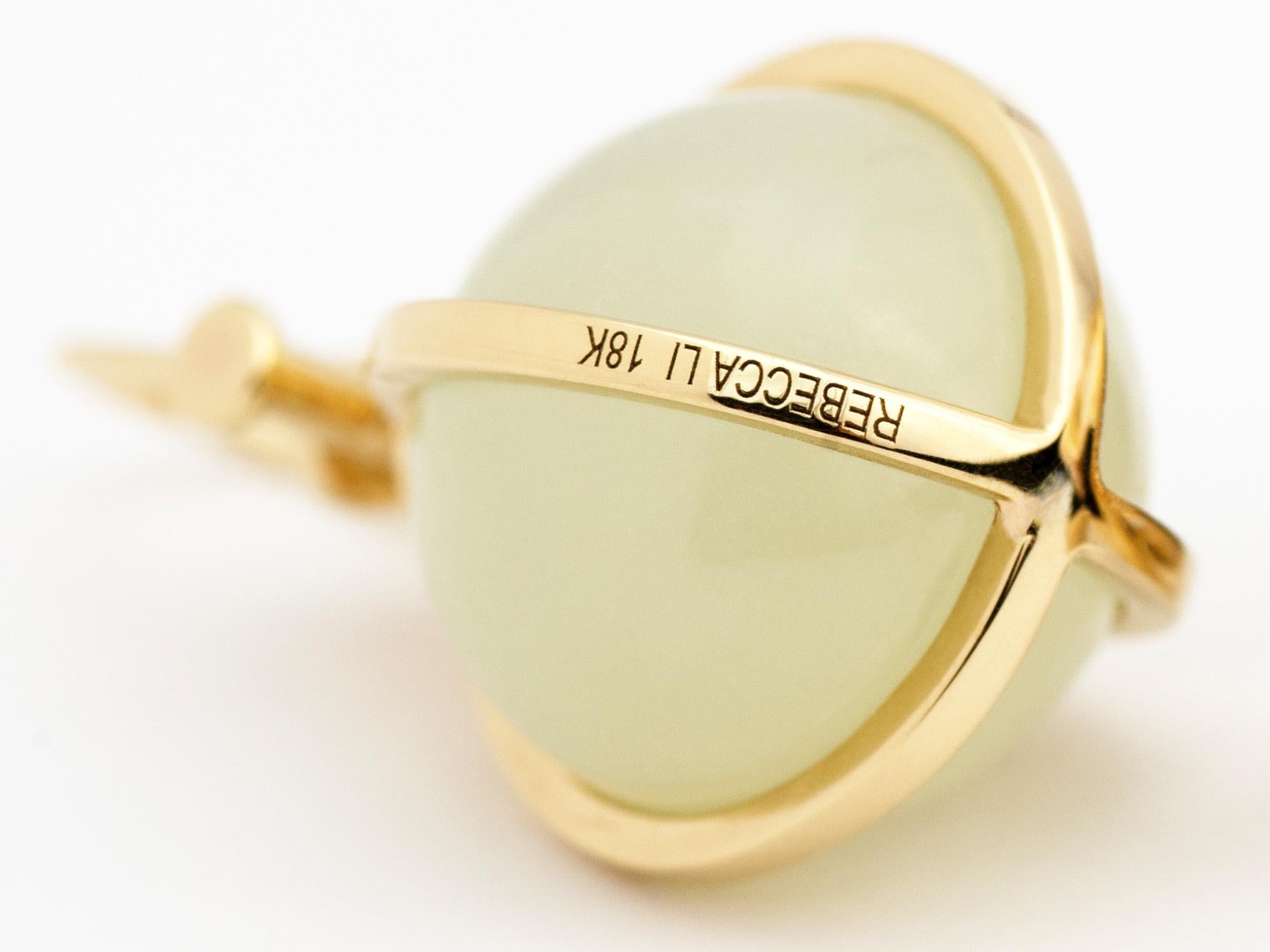 Collier pendentif orbe sacré moderne en or massif 18 carats et jade blanc néphrite Unisexe en vente