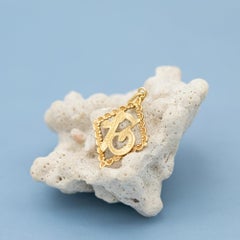18K solid gold number 13 good luck charm - Love token - vintage lucky nr pendant