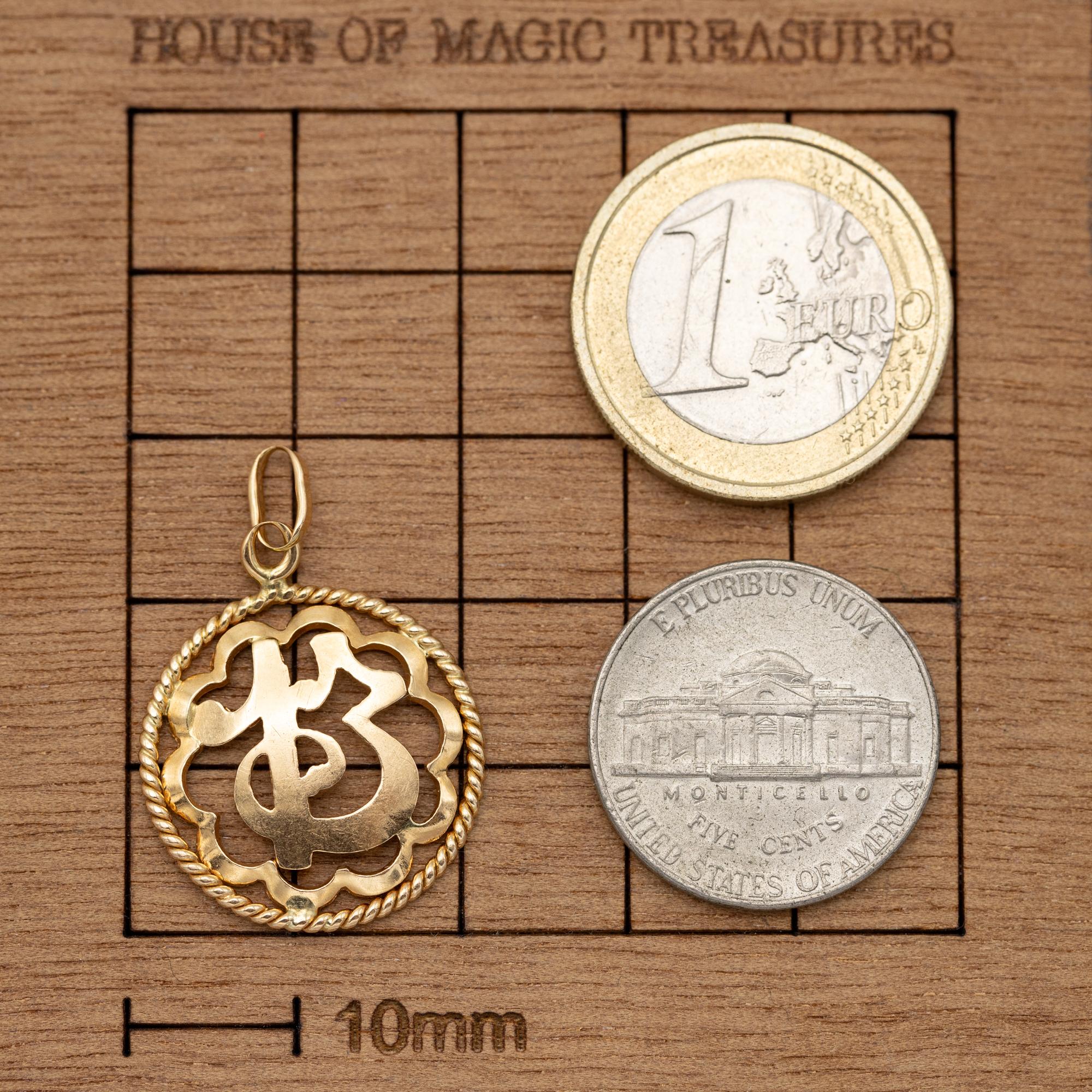 18K solid gold number 13 good luck charm - Love token - vintage lucky nr pendant 1