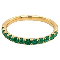 18 Karat massiver Gold Ring mit natürlichem Smaragd im Rundschliff