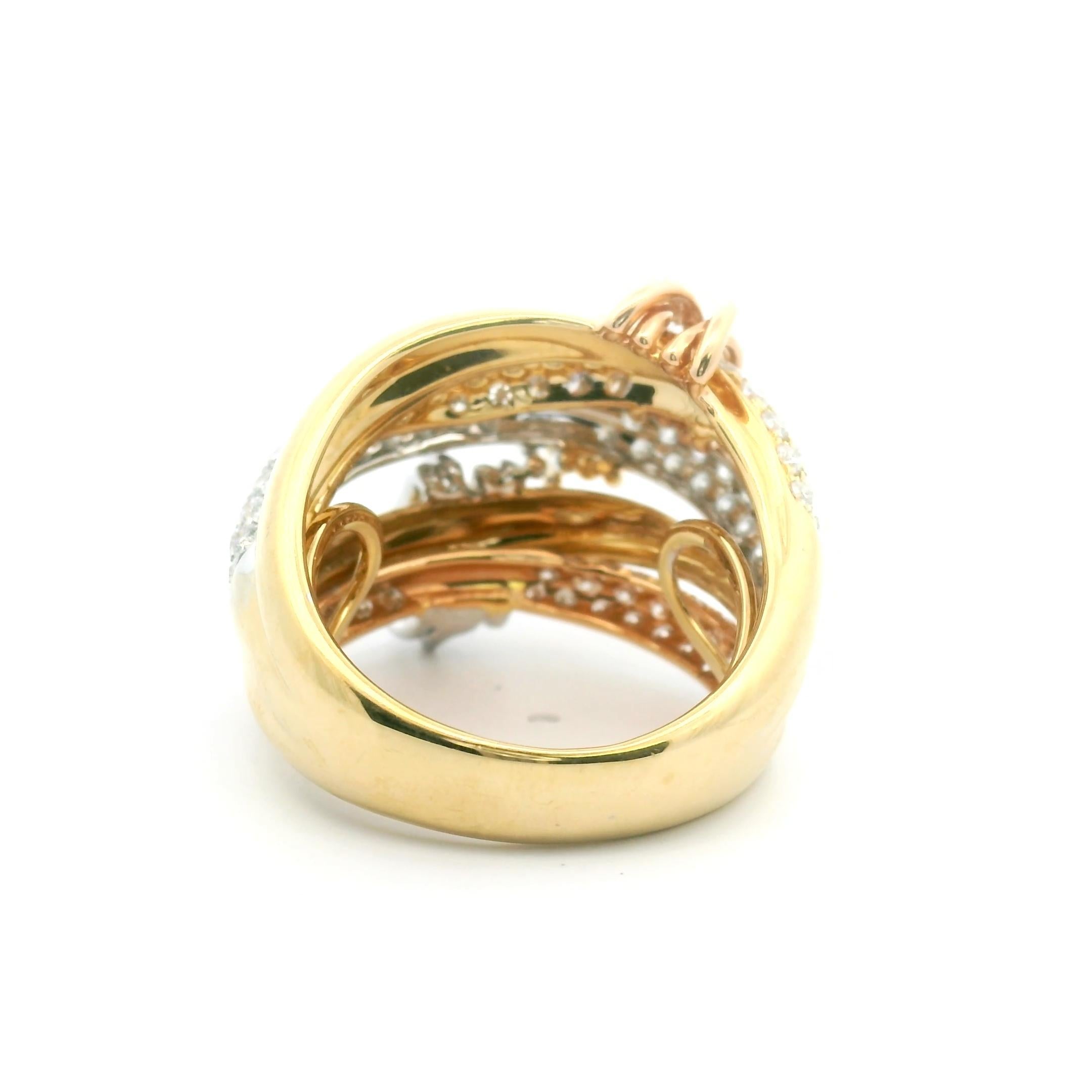 18k Solid Gold Statement Modern Trinity Tri-Color Diamond Dome Ring en venta 7