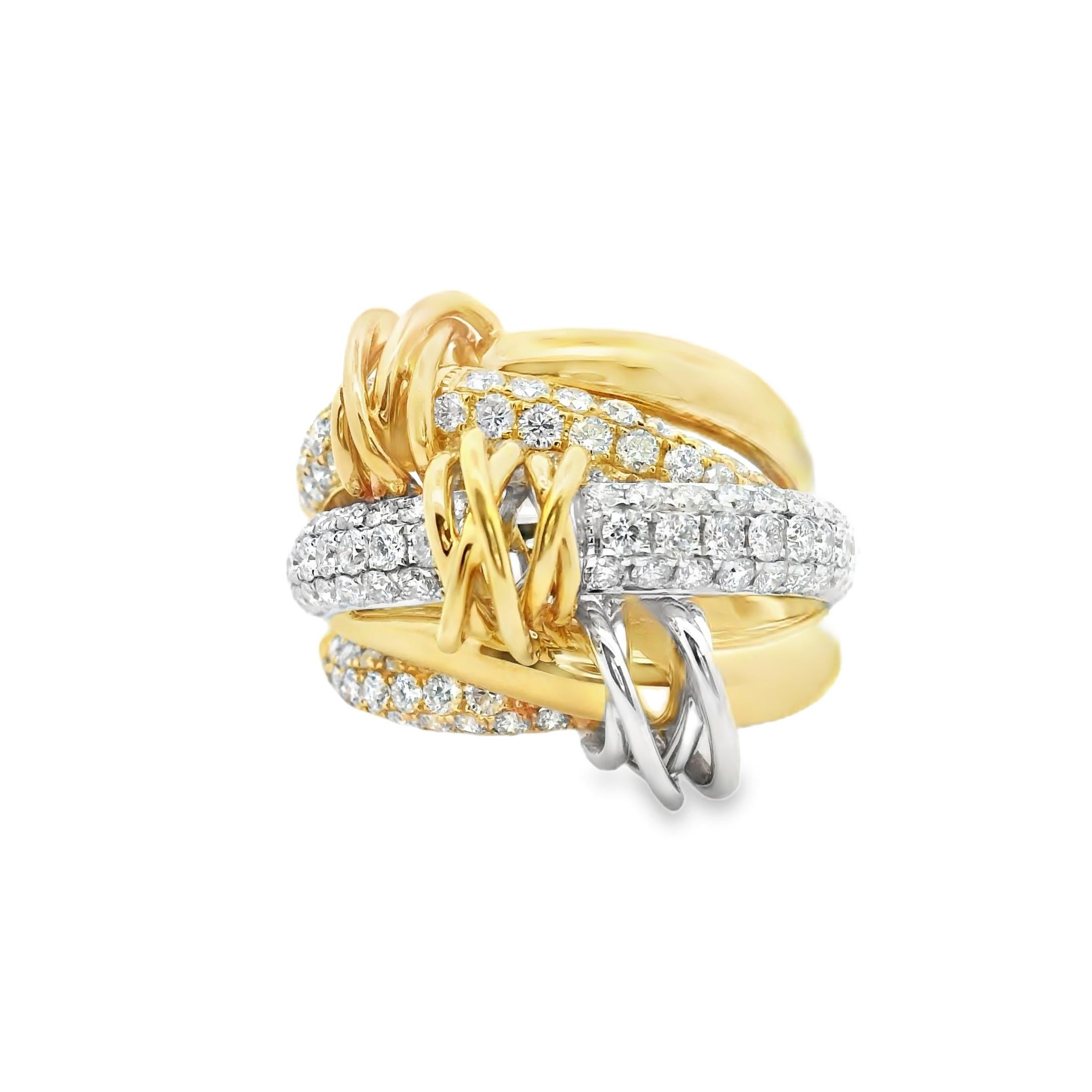 18k Solid Gold Statement Modern Trinity Tri-Color Diamond Dome Ring en venta 8