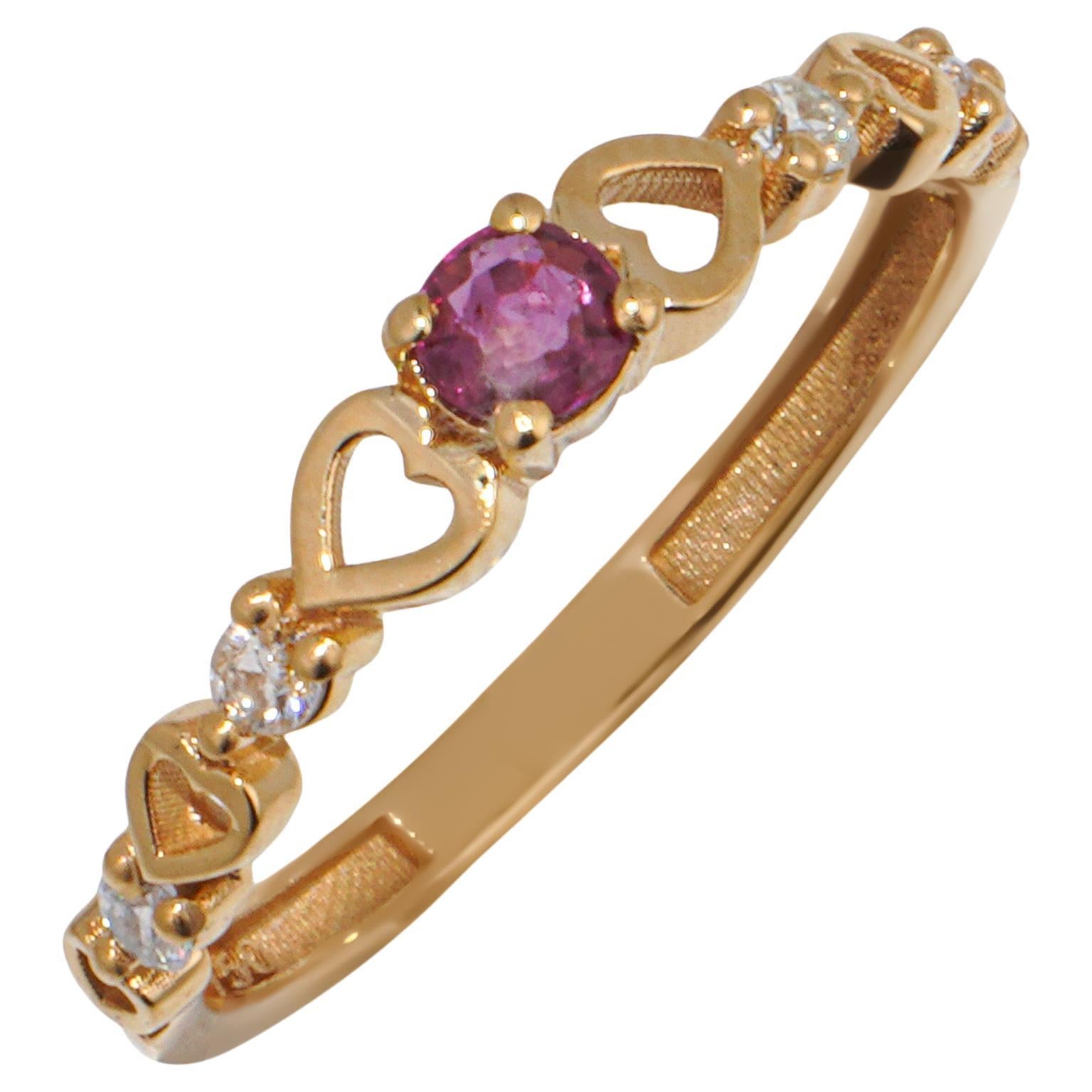 18k Solid Gold Sweetheart Ruby ring For Sale