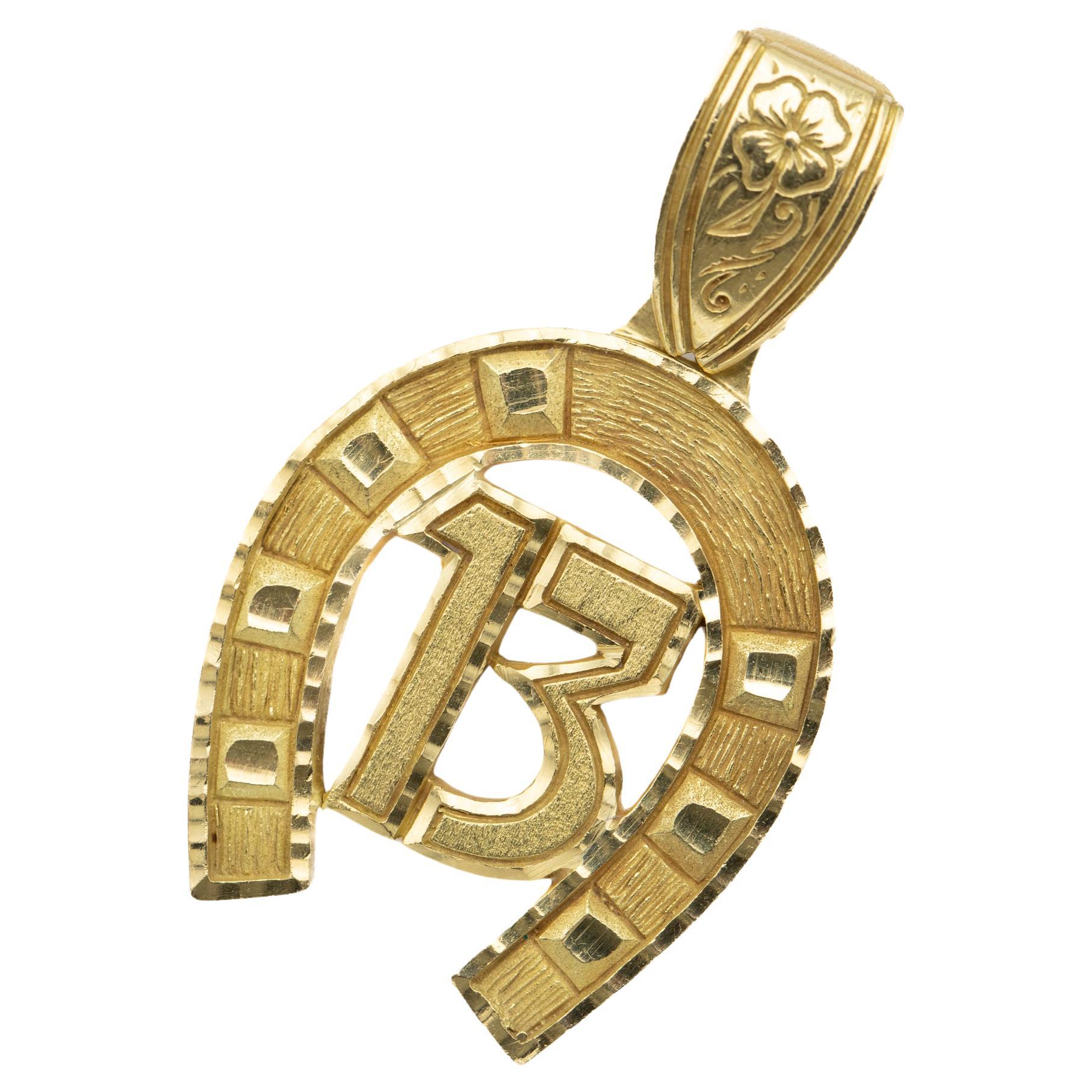 18k solid gold - XL 13 - large heavy good luck charm, vintage horse shoe pendant