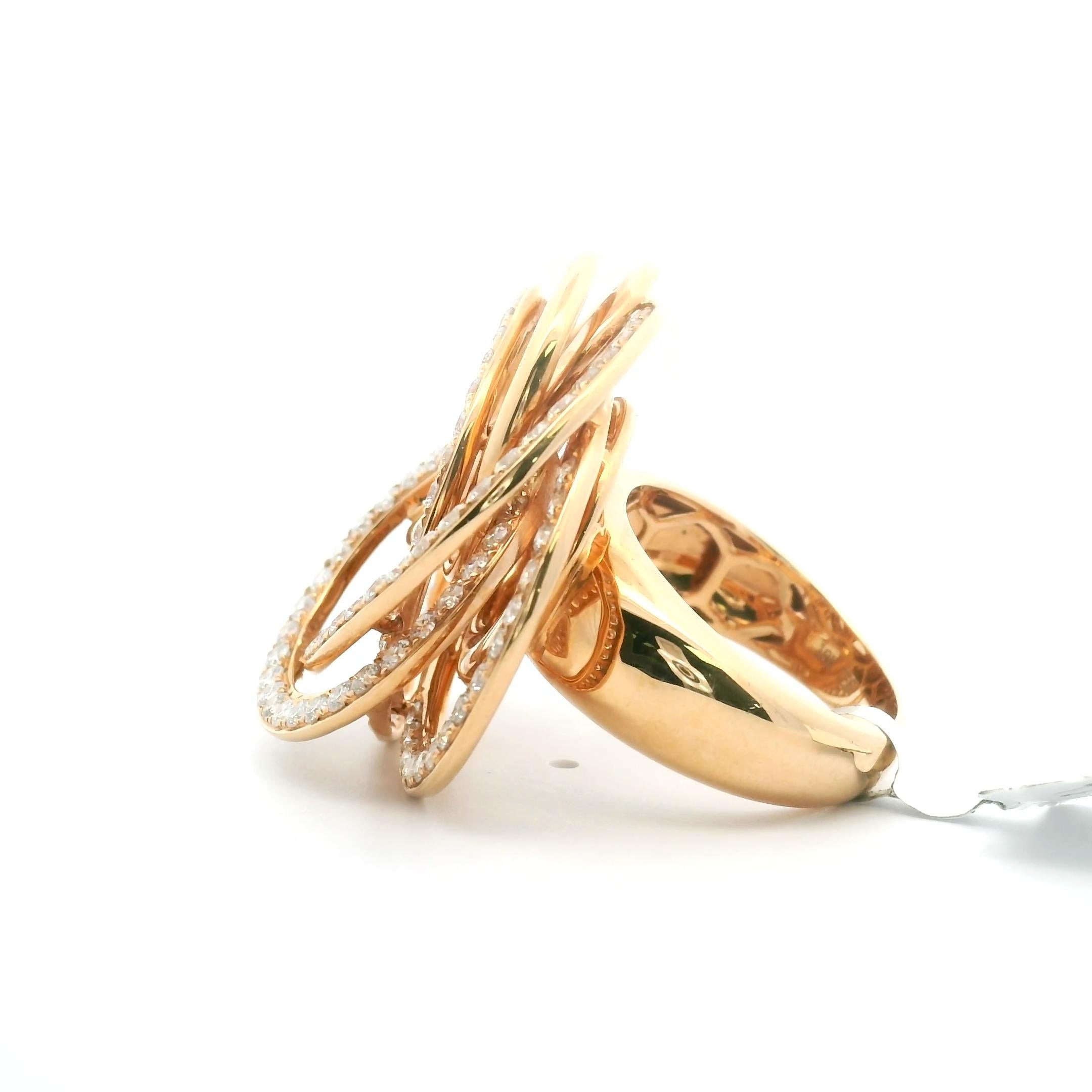 Anillo espiral de cóctel de oro rosa macizo de 18 quilates y diamantes de 3,00 quilates Corte redondo en venta