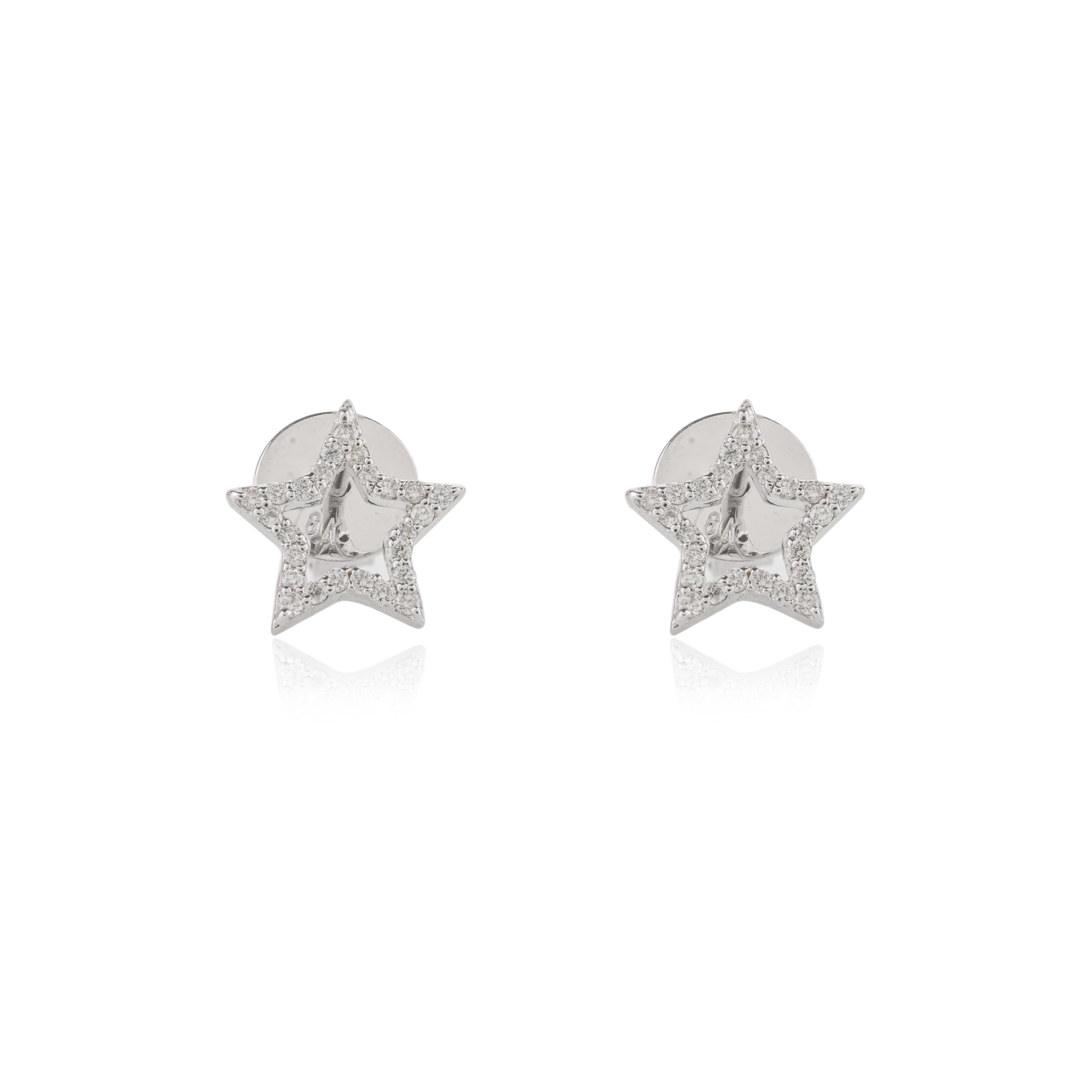 Round Cut 18k Solid White Gold 0.16 Carat Natural Diamond Star Stud Earrings For Sale
