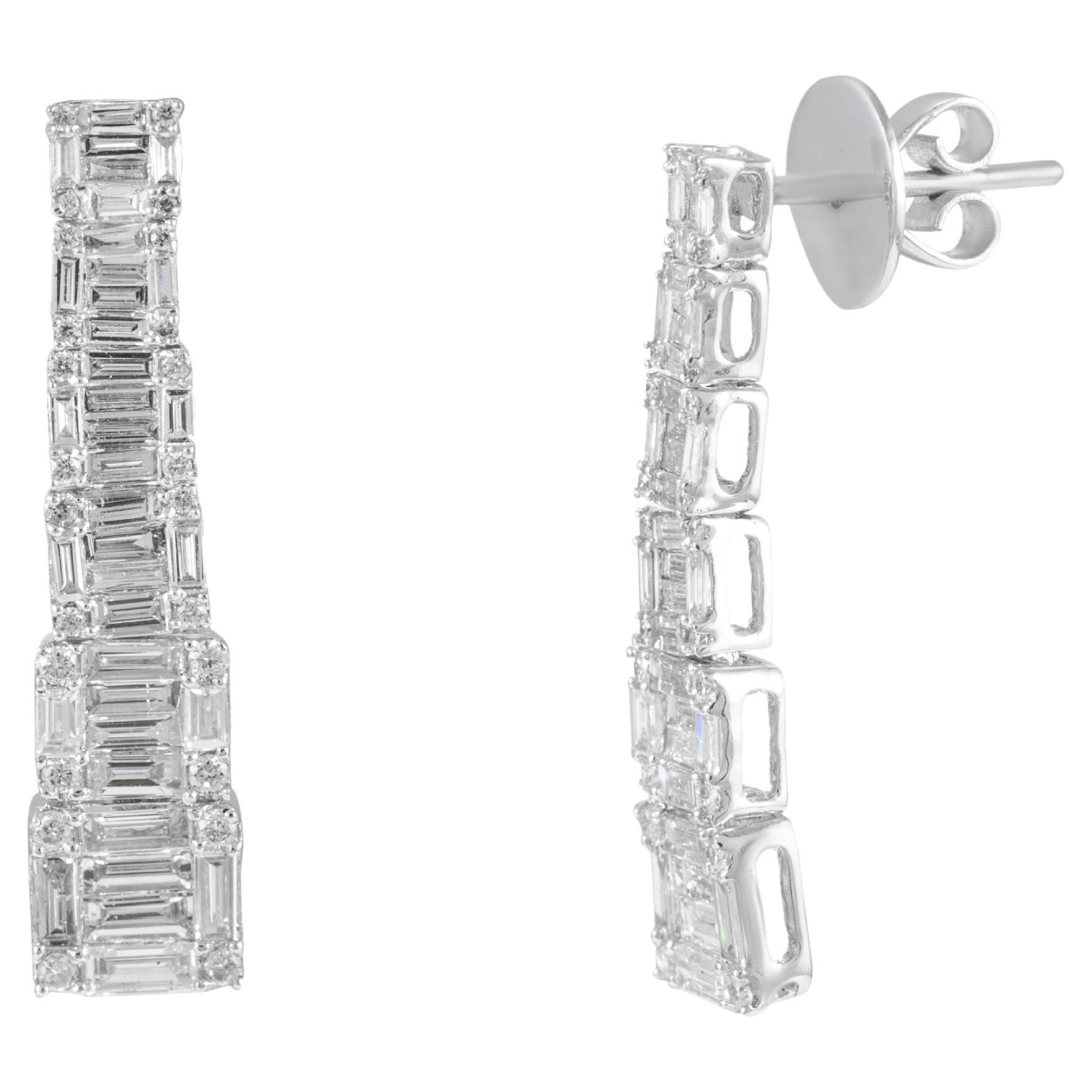 Longues boucles d'oreilles de mariage pendantes en or blanc massif 18 carats avec diamants 1,8 carat