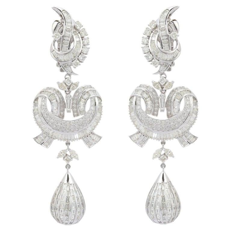 Orecchini pendenti in oro bianco massiccio 18k con diamanti da 15,87 carati per lei In condizioni Nuovo in vendita a New York, NY