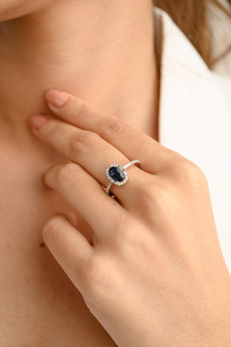 For Sale:  18k Solid White Gold Natural Diamond and Oval Deep Blue Sapphire Engagement Ring 3