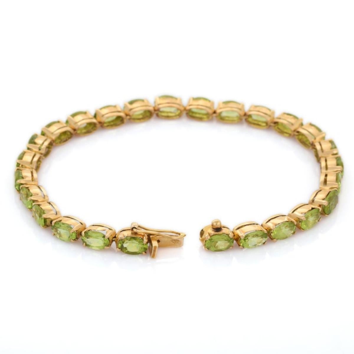 18k Solid Yellow Gold 18.5 CT Natural Oval Cut Peridot Tennis Bracelet for Women For Sale 4
