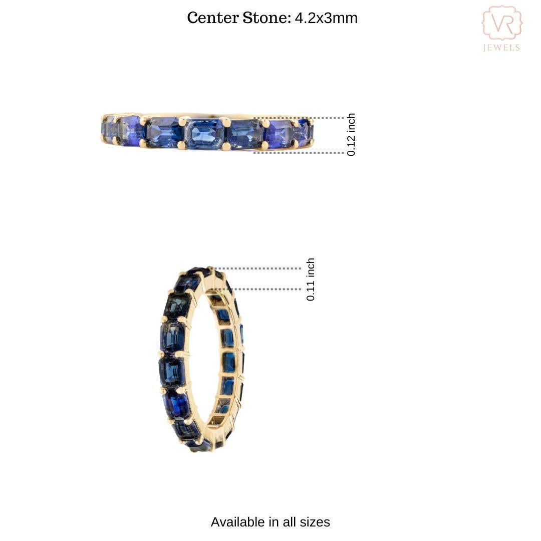 For Sale:  18k Solid Yellow Gold 4.03 Carat Baguette Cut Blue Sapphire Eternity Band Ring 9