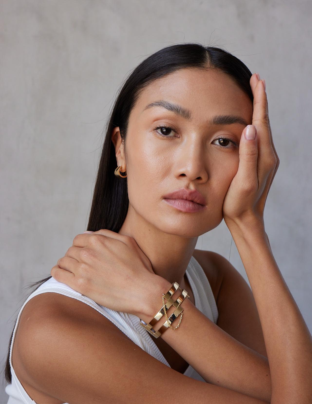 Manschettenarmband aus massivem 18-karätigem Gelbgold mit Pin-Verschluss im Vintage-Stil 120 g TW. im Angebot 2