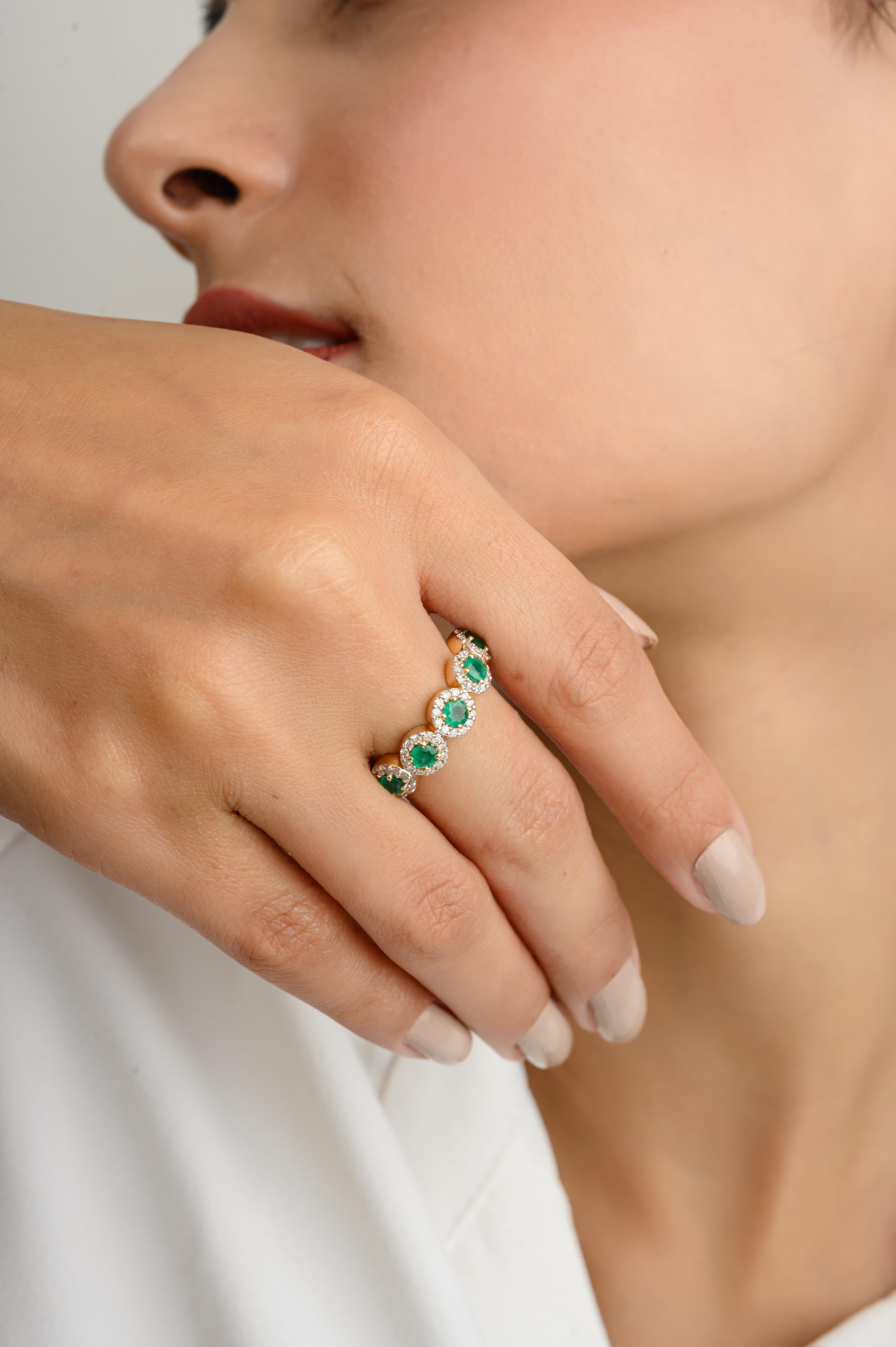 For Sale:  18k Solid Yellow Gold Five Stone Round Emerald Halo Diamond Band Ring for Her 8