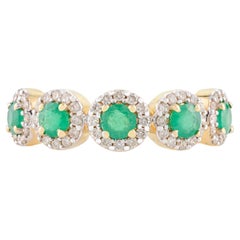 Bague en or jaune massif 18k avec cinq pierres, émeraude ronde, halo et diamant pour elle