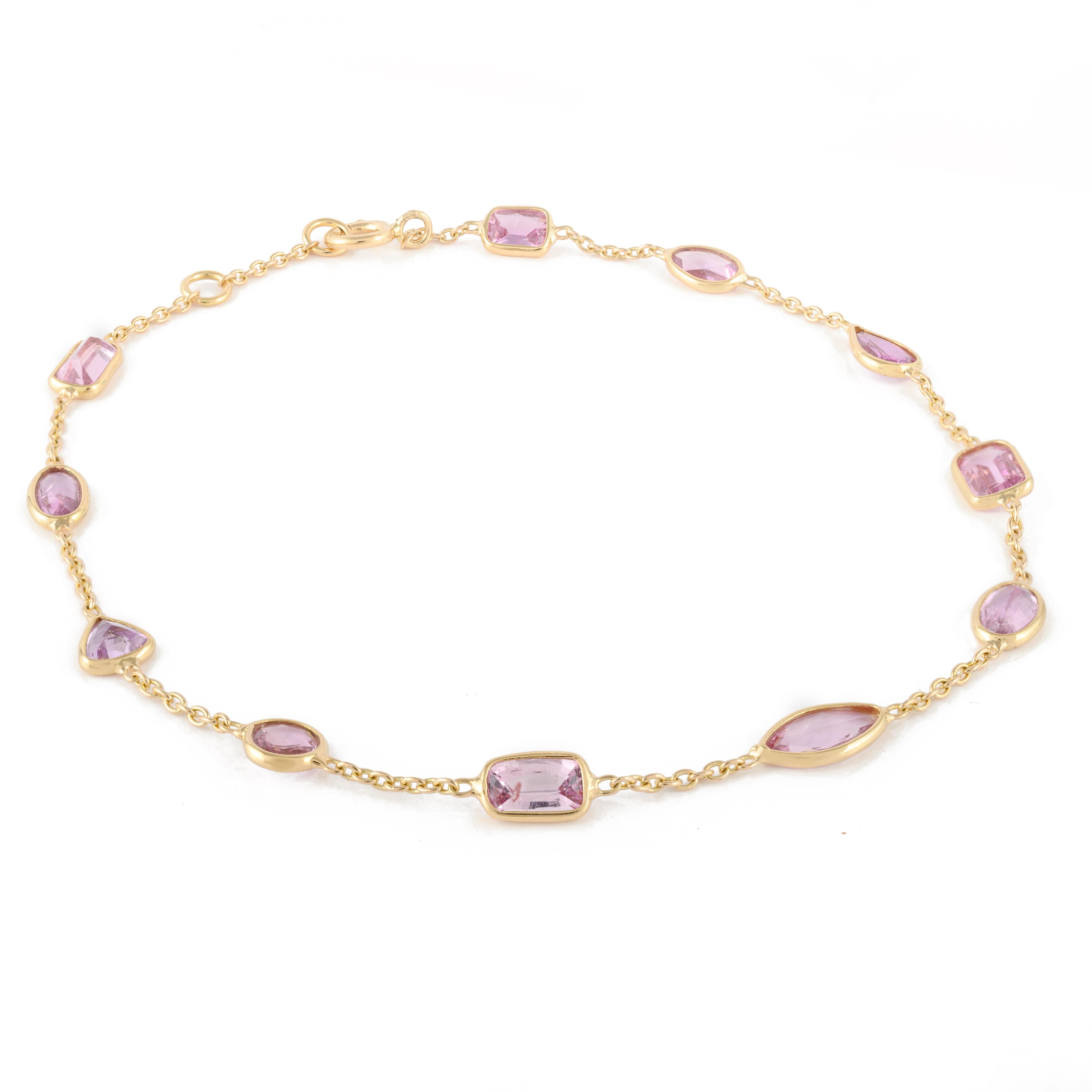 18 Karat massives Gelbgold Minimalistisches, einzigartiges rosa Saphir-Layering-Armband (Moderne)