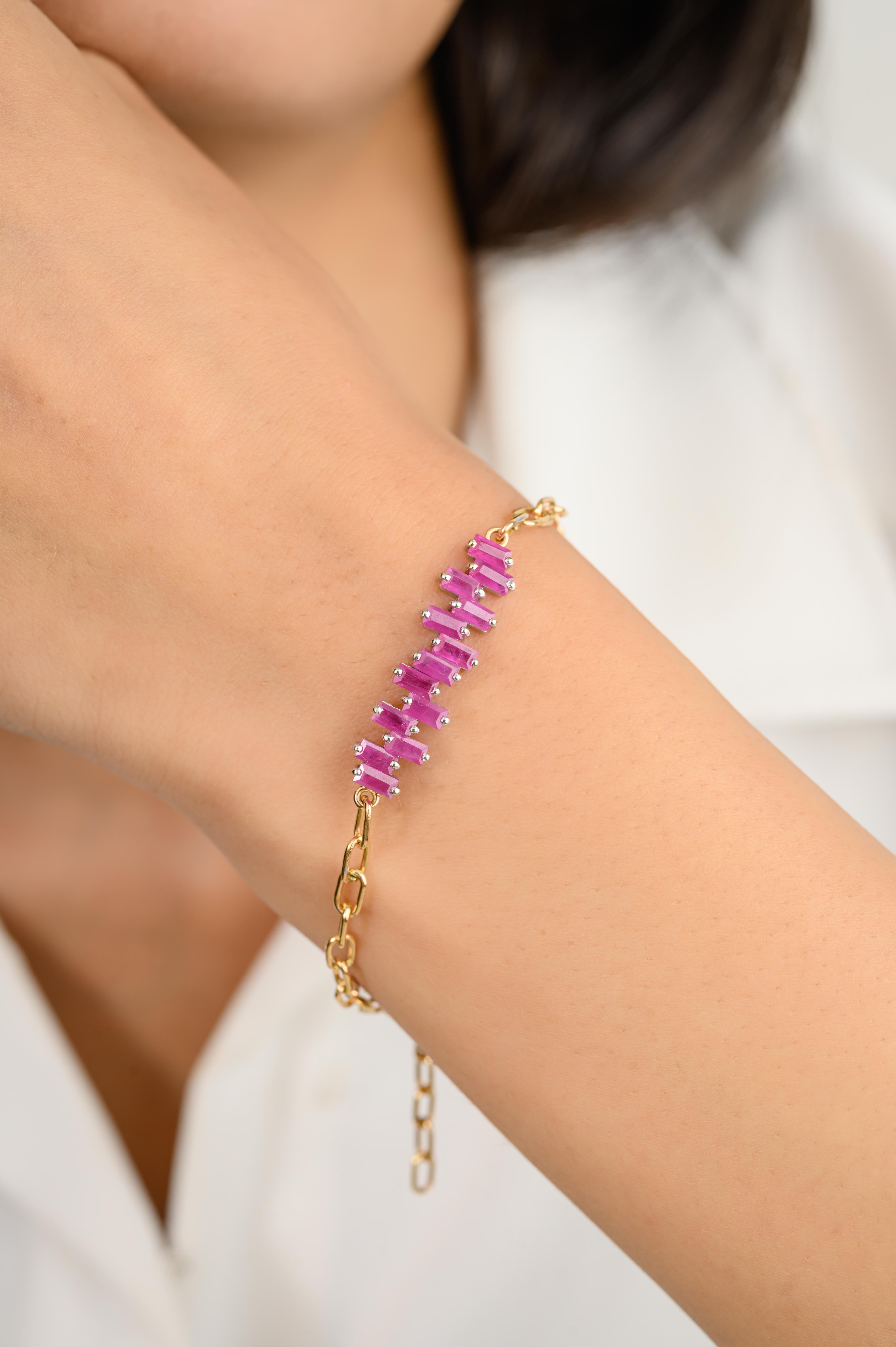 Women's 18k Solid Yellow Gold Modern Baguette Cut Ruby Charm Bracelet Gift for Her For Sale