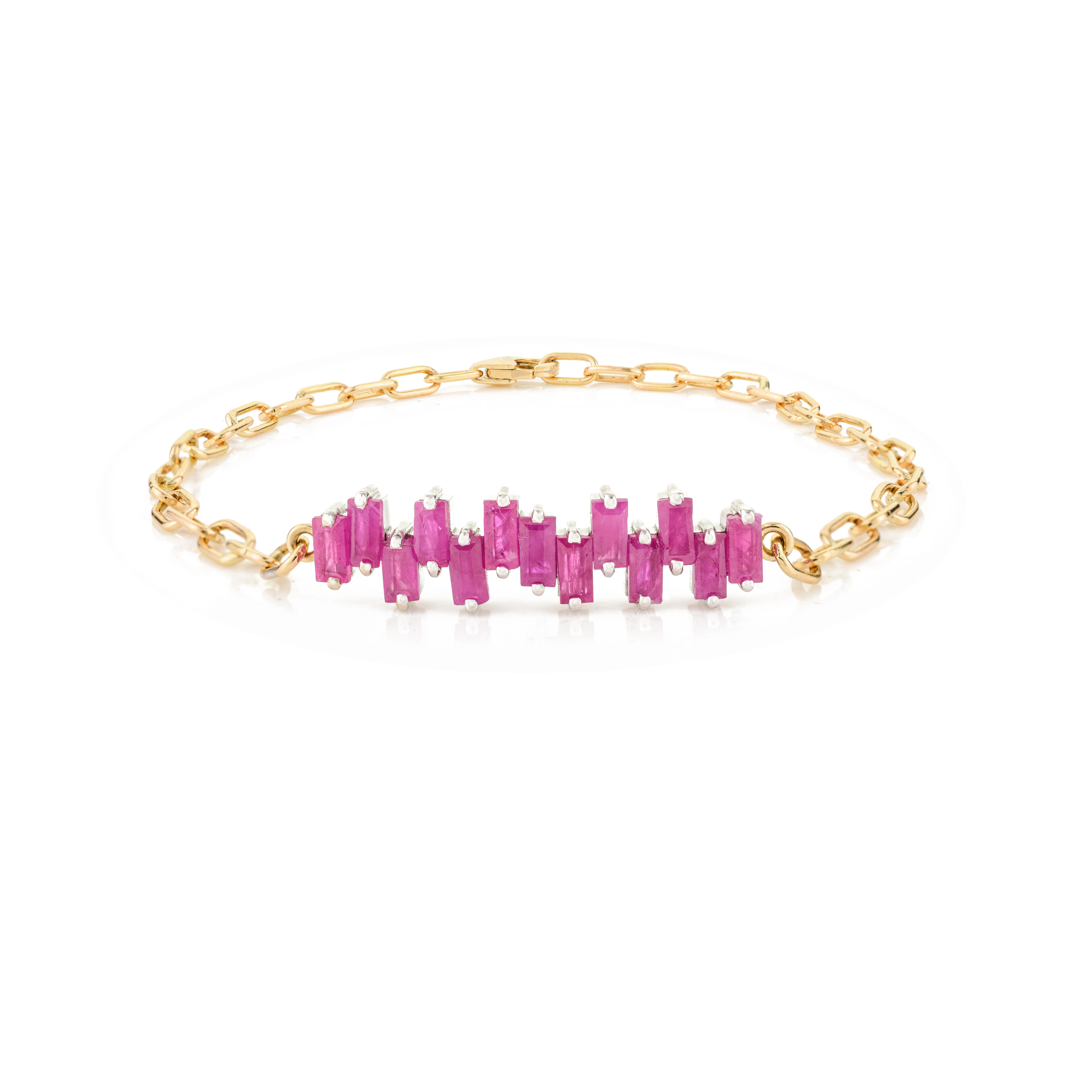 18k Solid Yellow Gold Modern Baguette Cut Ruby Charm Bracelet Gift for Her For Sale 1