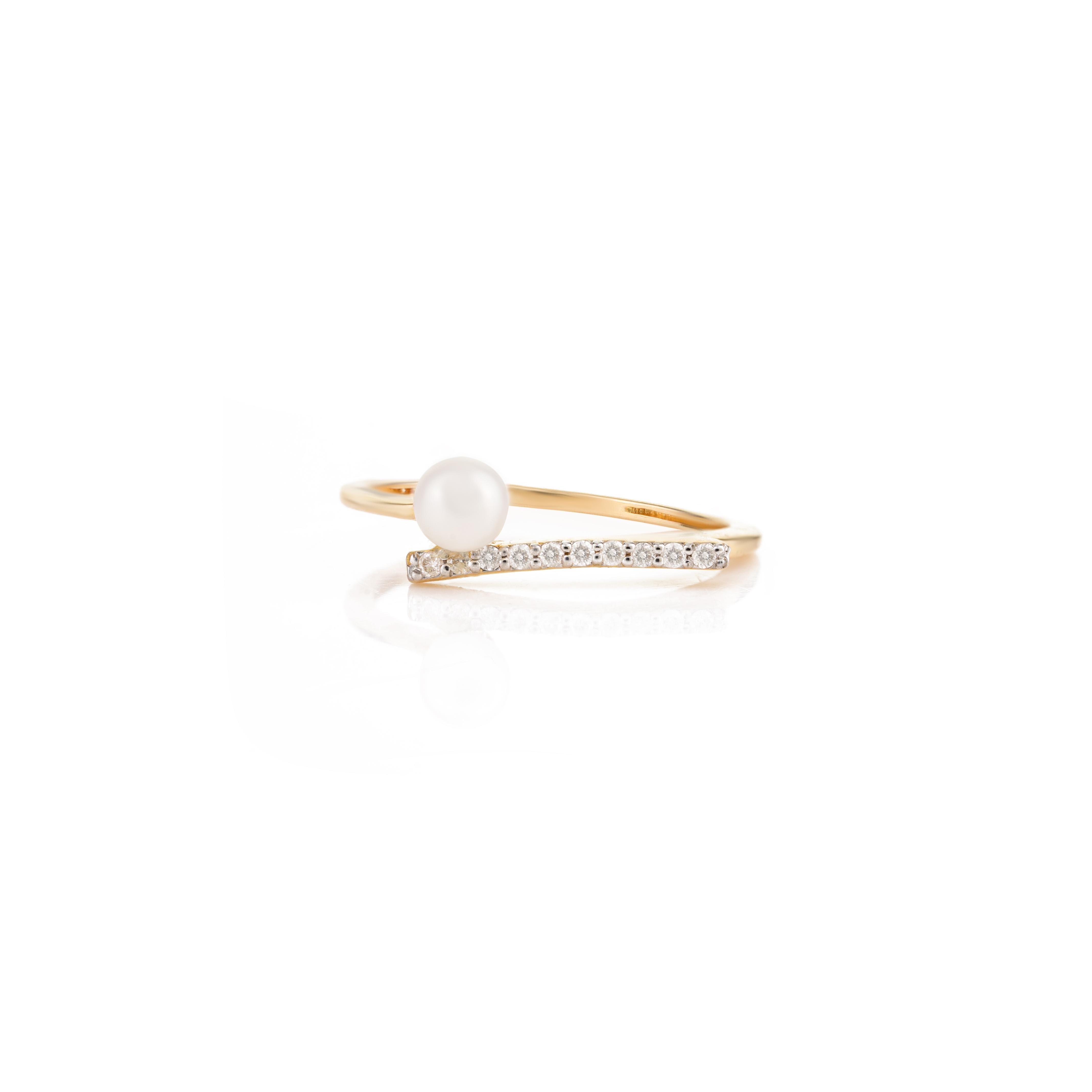 For Sale:  18k Solid Yellow Gold Modern Fine Pearl and Diamond Ring 2