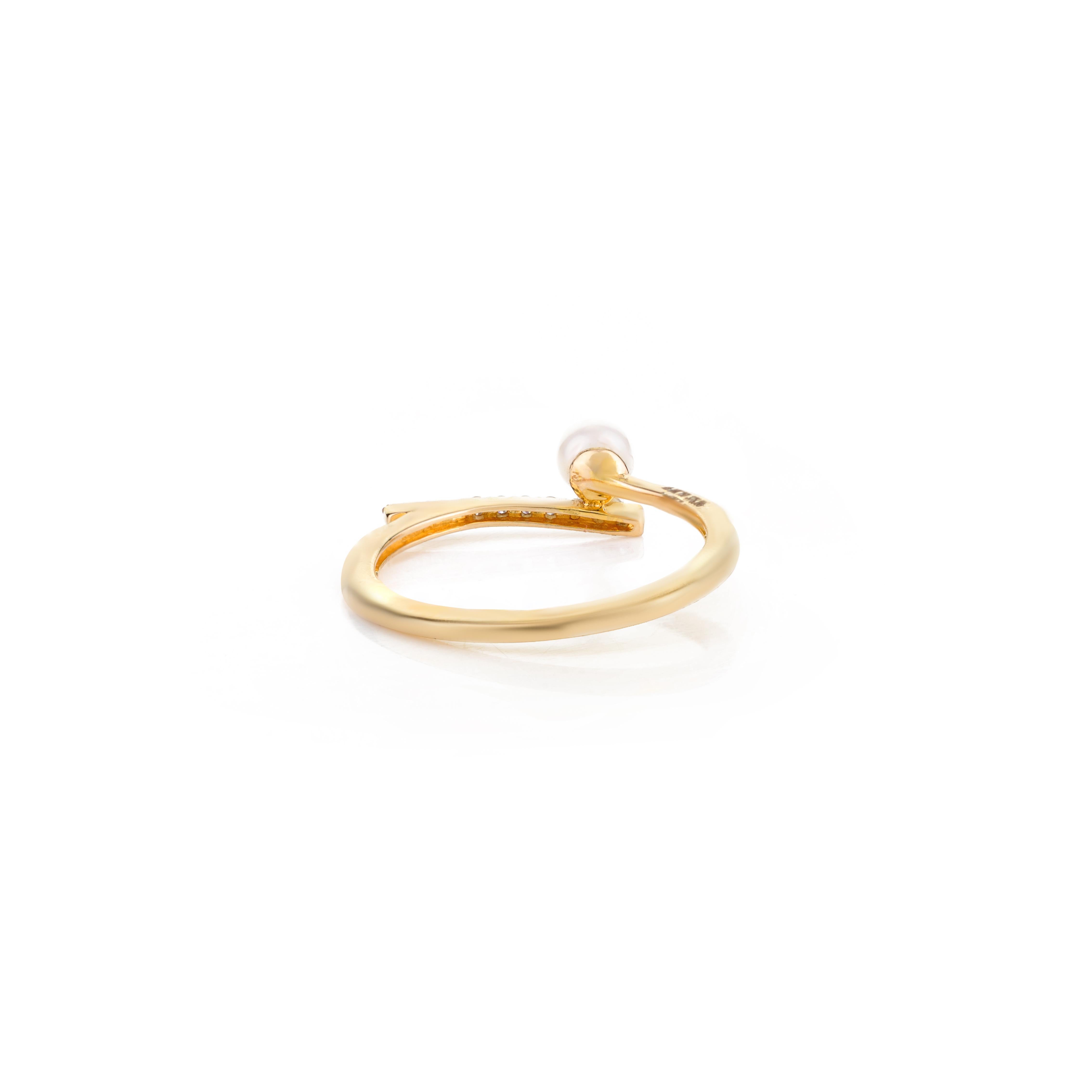 For Sale:  18k Solid Yellow Gold Modern Fine Pearl and Diamond Ring 5