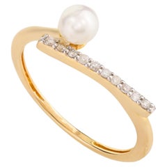 18k Solid Yellow Gold Modern Fine Pearl and Diamond Ring