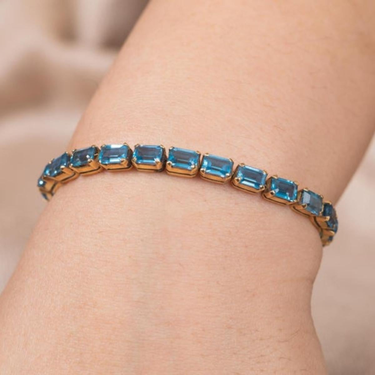 Women's 18k Solid Yellow Gold Octagon Cut 18.5 Ct Blue Topaz Tennis Bracelet Gift For Sale